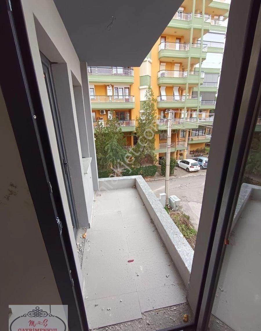 Salihlide M/ş Gayrumenkulden Gökçepınar Caddesinde 150 M2 Geniş 3+1 Dairemiz Satılıktır..... - Görsel 6