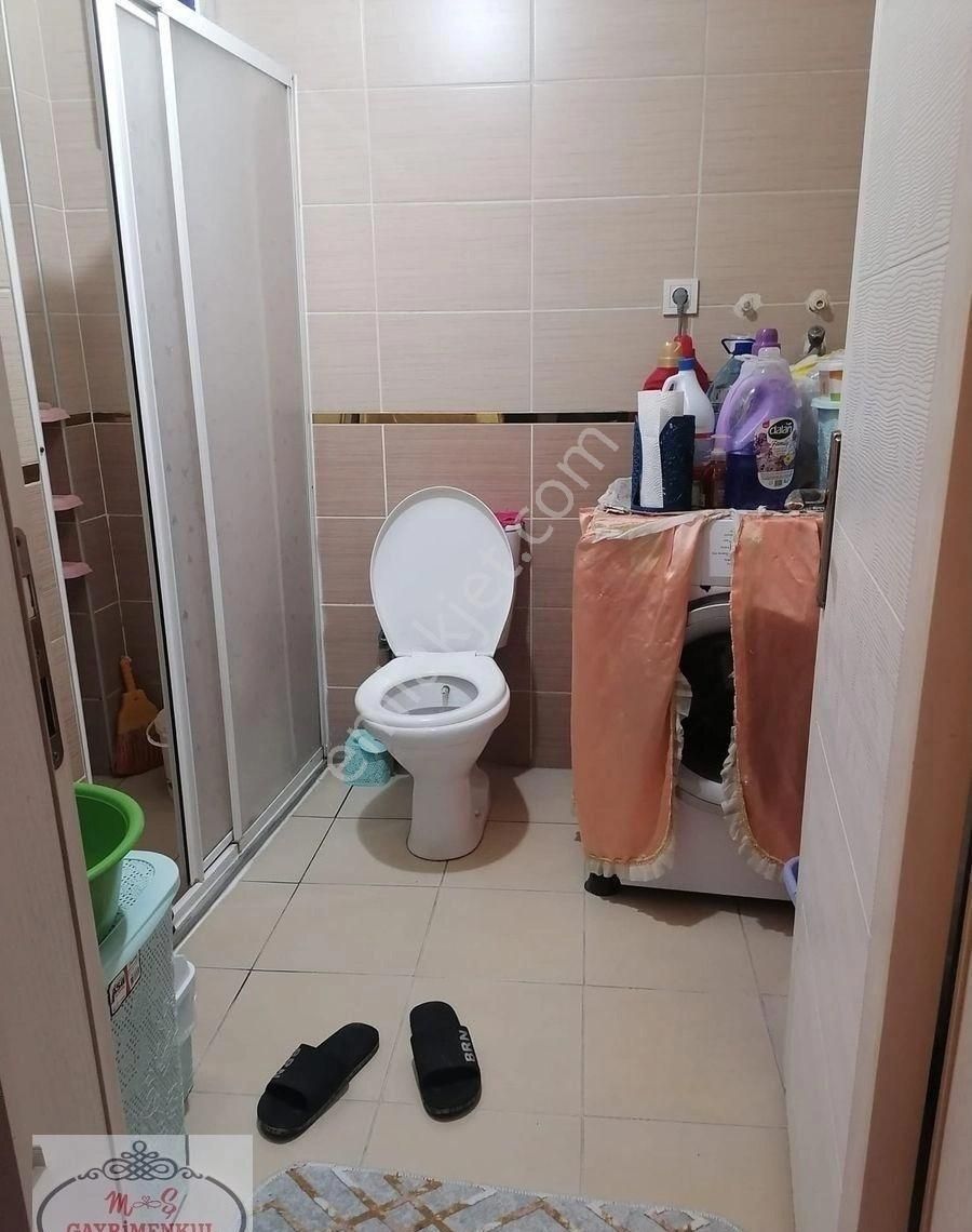 M/ş Gayrumenkulden Cumhuriyet Mahallesinde 2+1 Satılık Daire... - Görsel 8