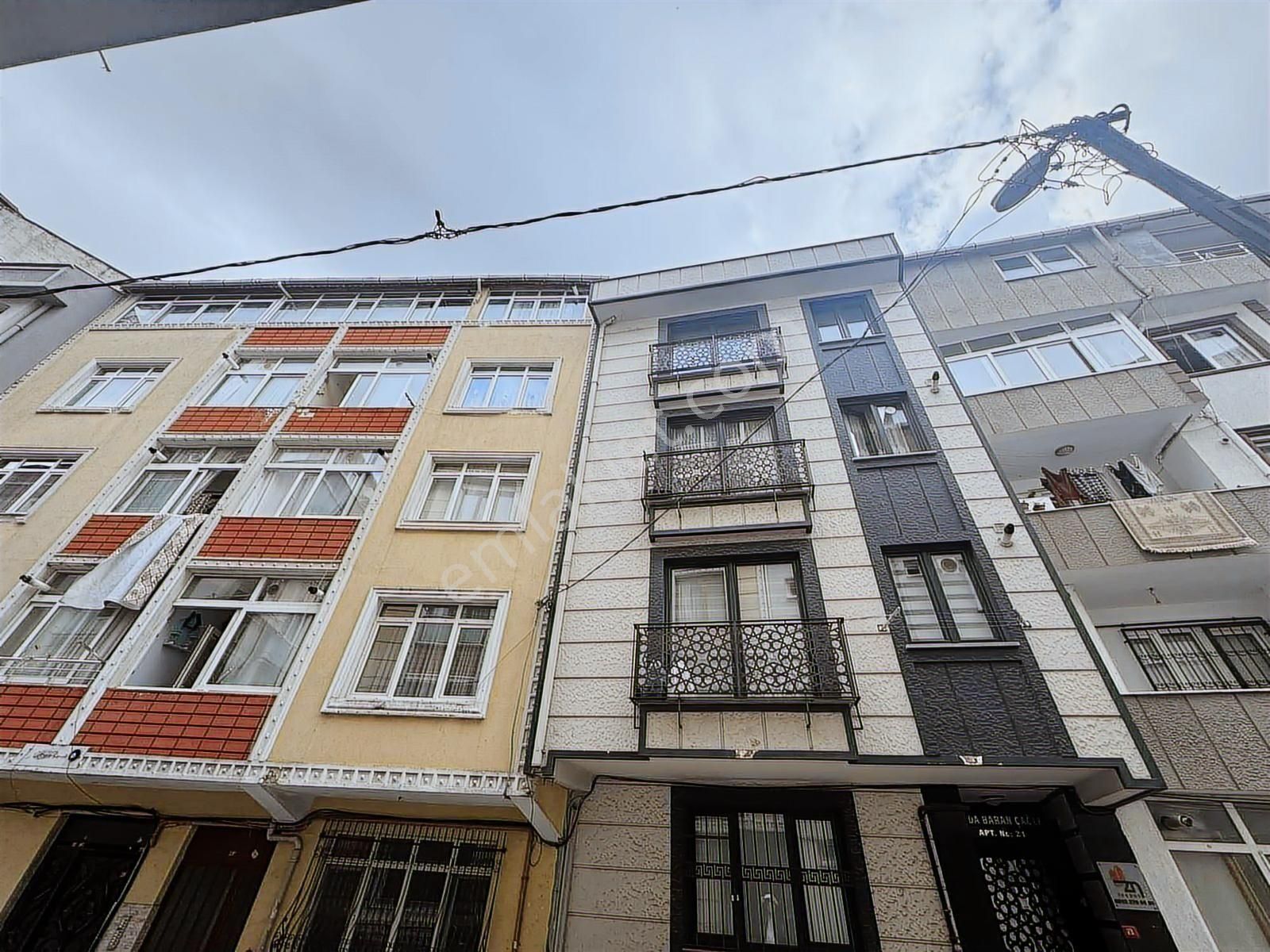 Çeliktepede Yeni Binada Kiralık 3+1 Çatı Dubleks