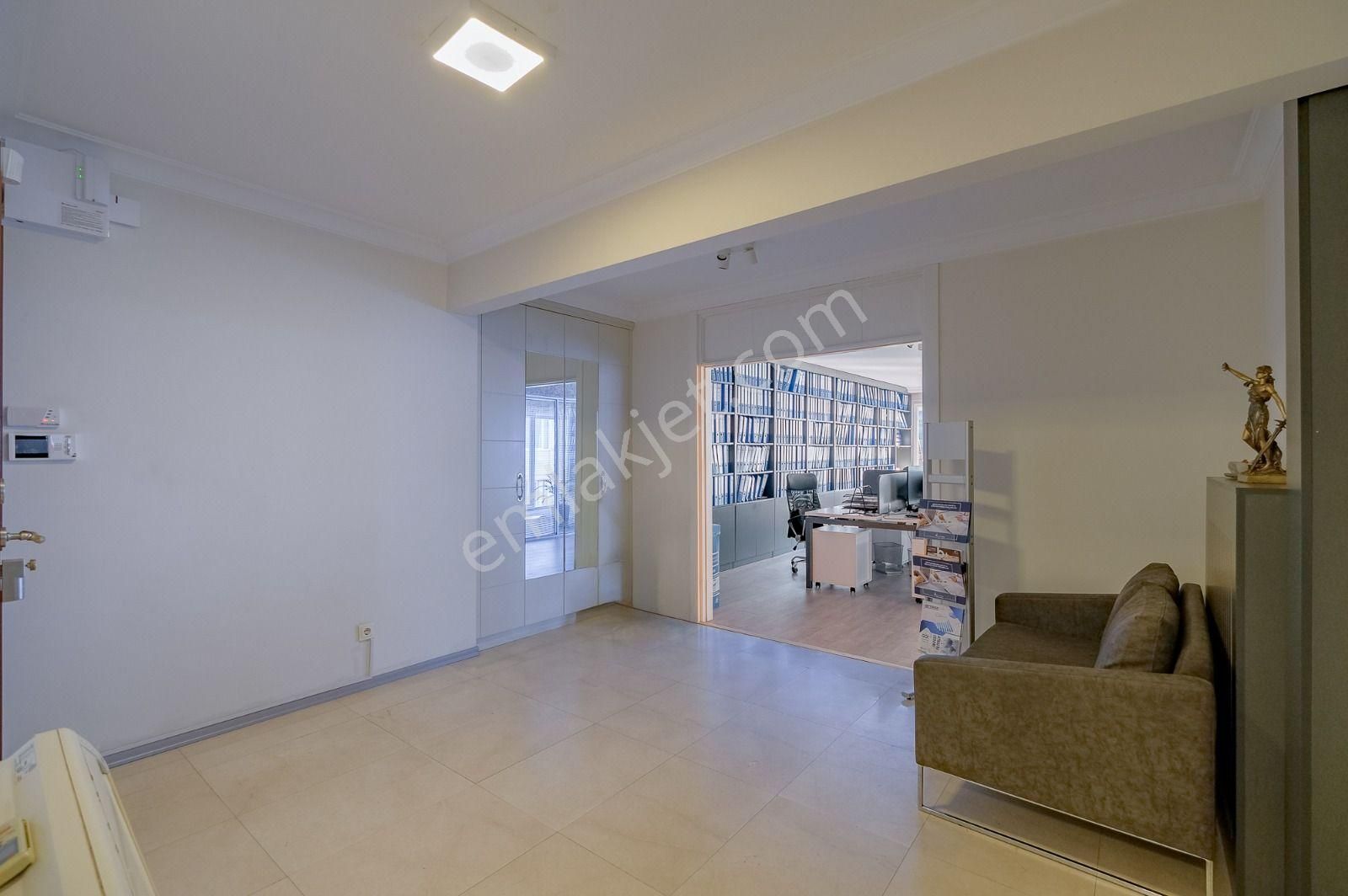 Etiler Akmerkez Karşısında Fırsat 3+1 160m2 Kiralık Otoparklı Prestijli Ofis - Görsel 21