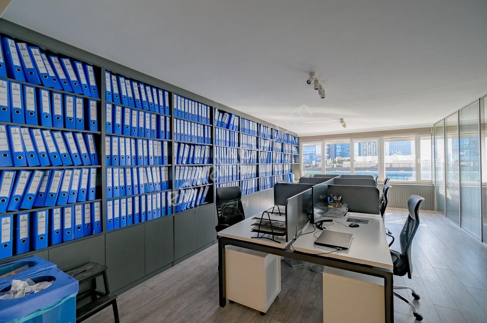 Etiler Akmerkez Karşısında Fırsat 3+1 160m2 Kiralık Otoparklı Prestijli Ofis - Görsel 19