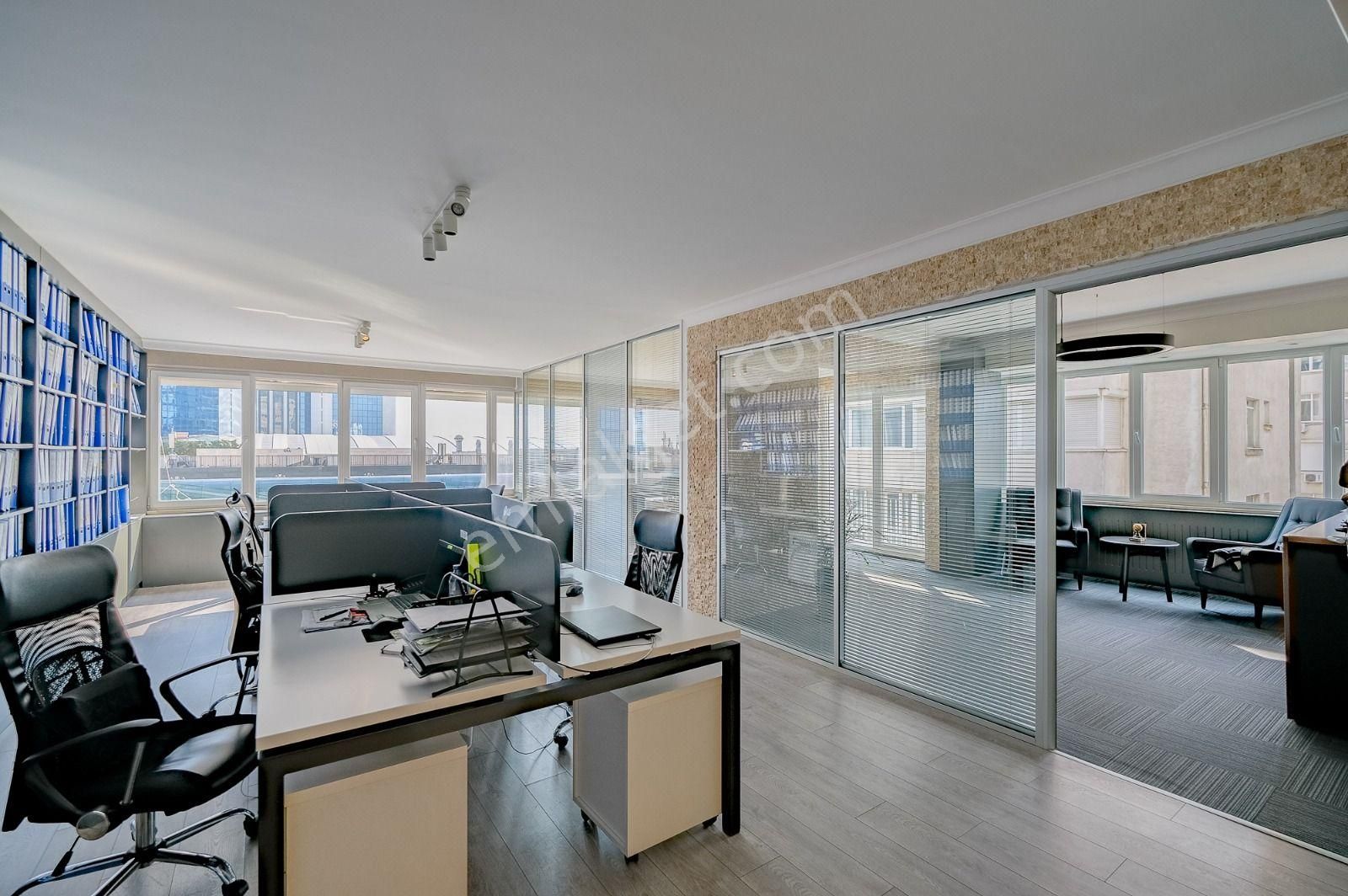 Etiler Akmerkez Karşısında Fırsat 3+1 160m2 Kiralık Otoparklı Prestijli Ofis - Görsel 20