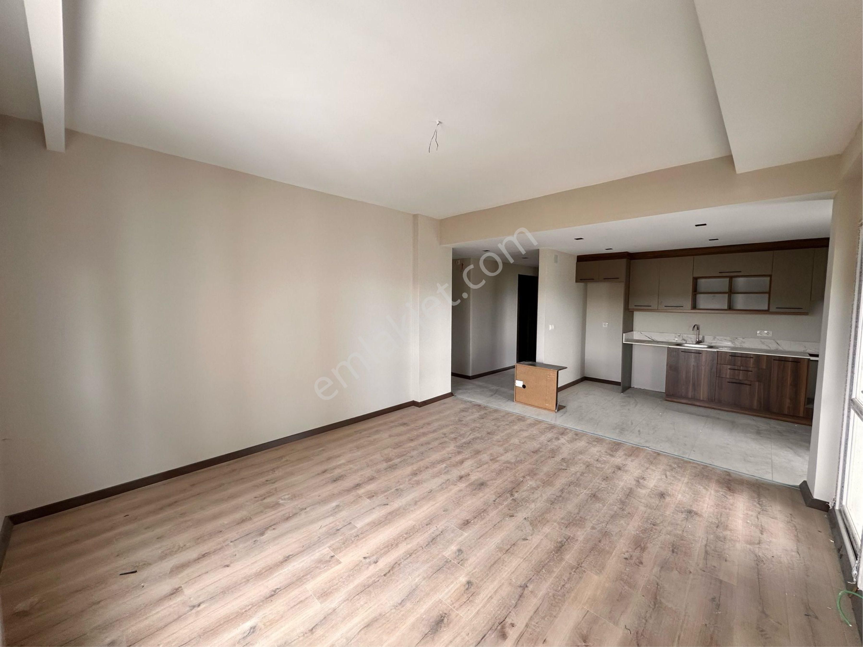 Kabasakal’da Fuar Alanı Yakını Havuzlu Sitede Lüks Sıfır 3+1 Kiralık! - Görsel 24