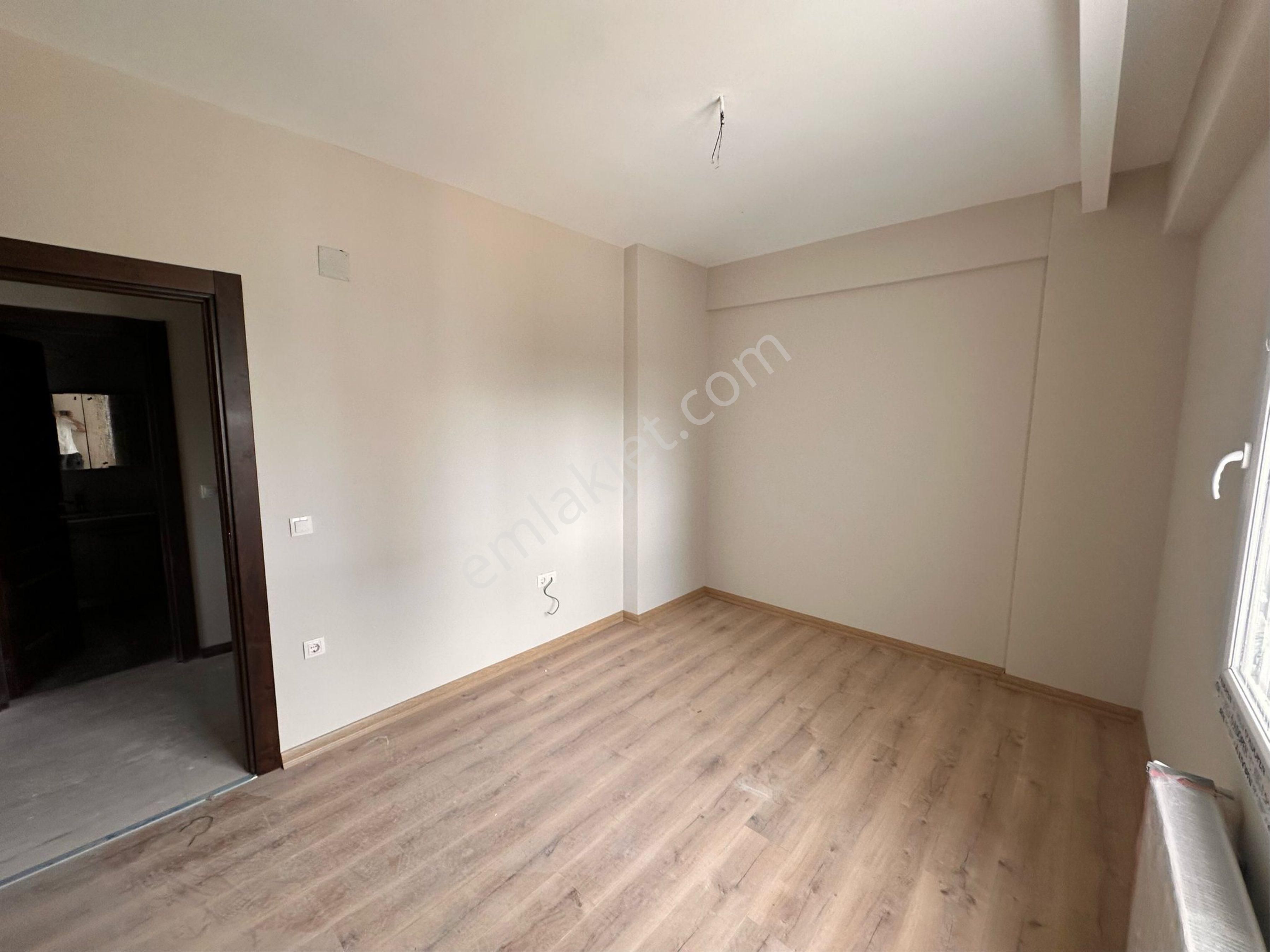 Kabasakal’da Fuar Alanı Yakını Havuzlu Sitede Lüks Sıfır 3+1 Kiralık! - Görsel 10