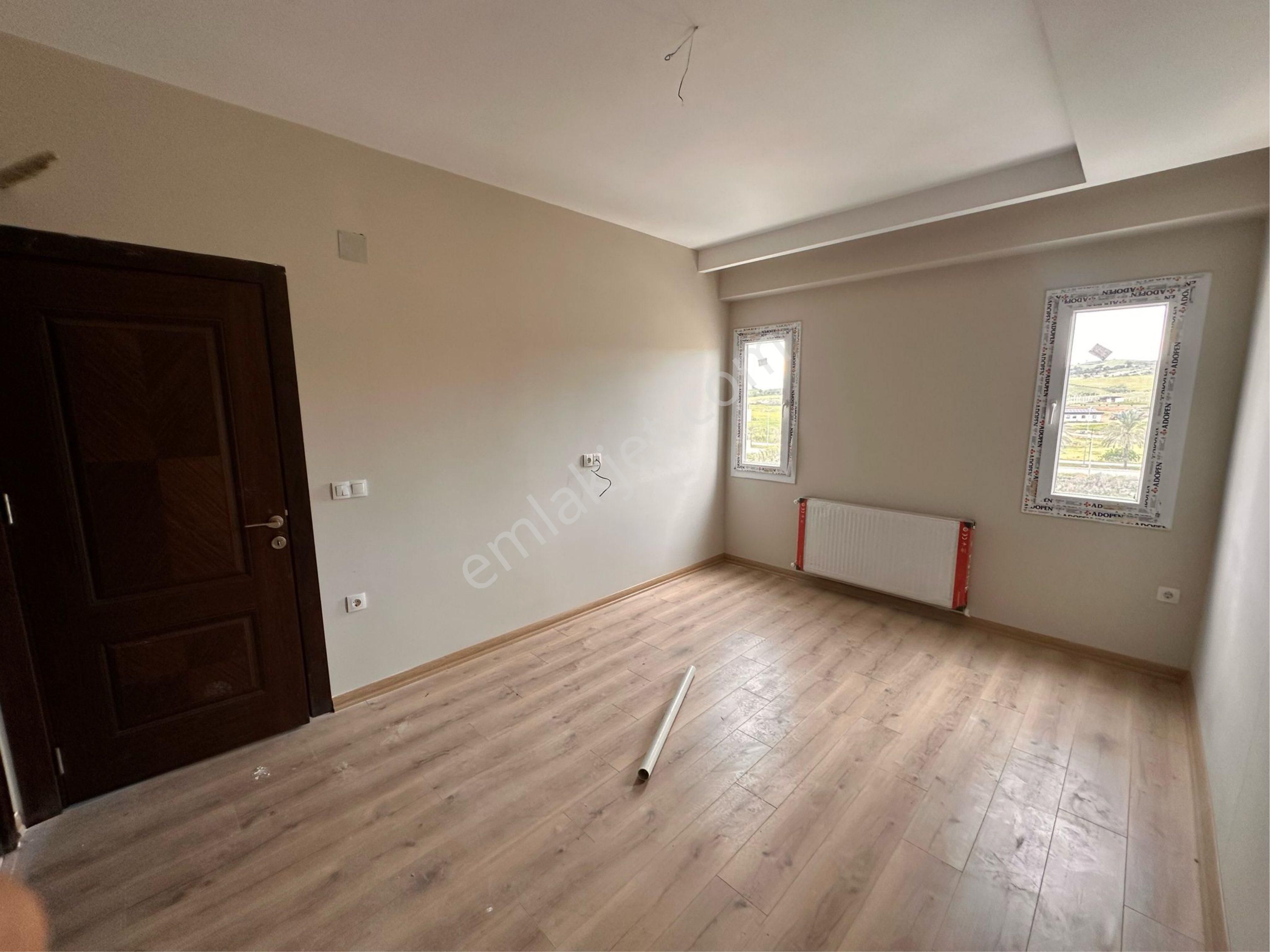 Kabasakal’da Fuar Alanı Yakını Havuzlu Sitede Lüks Sıfır 3+1 Kiralık! - Görsel 5