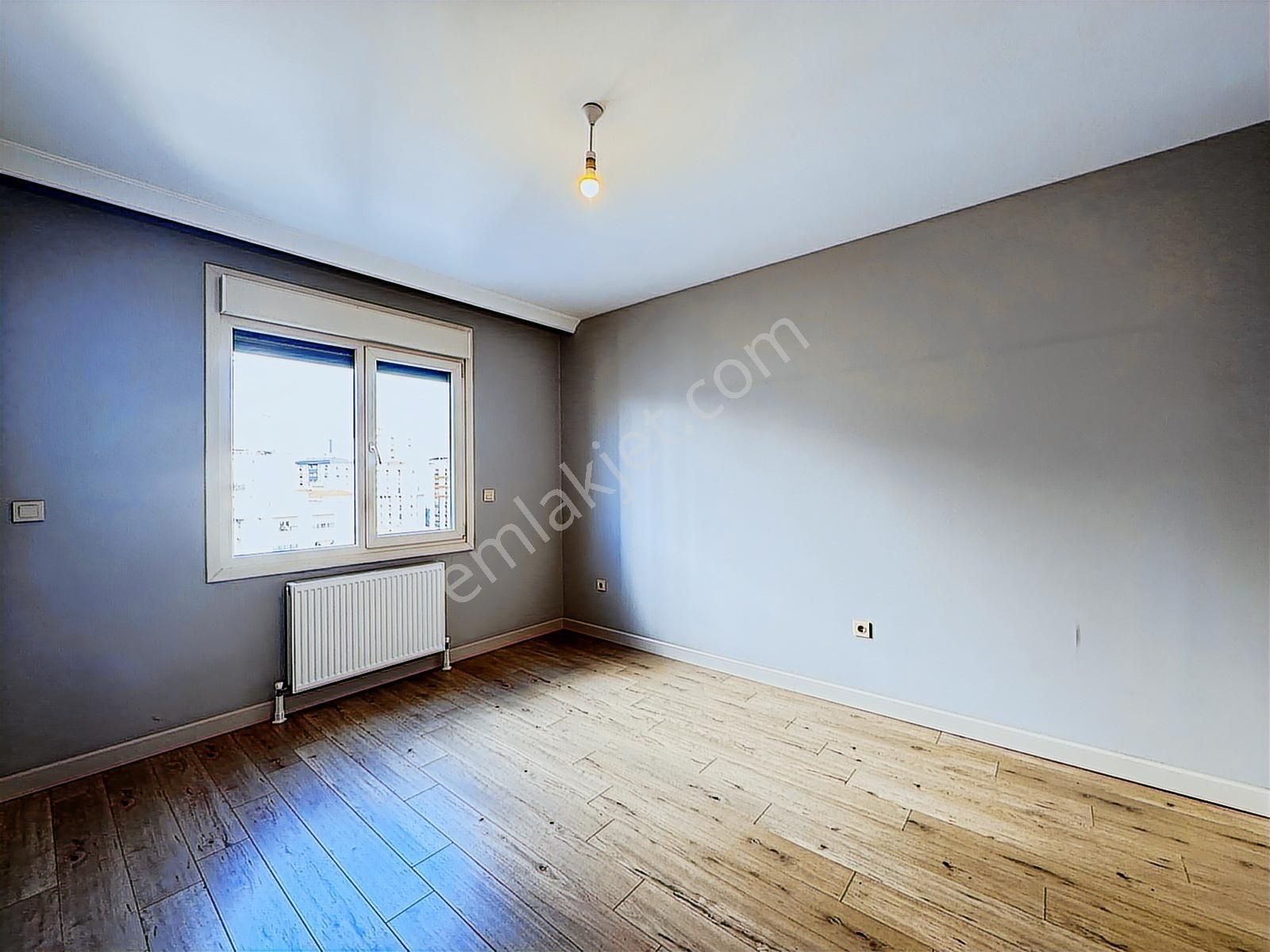 Suadiye'de 3+1 Net 95m2 Ebv Banyolu Havuzlu Site Özellikli Boş - Görsel 35