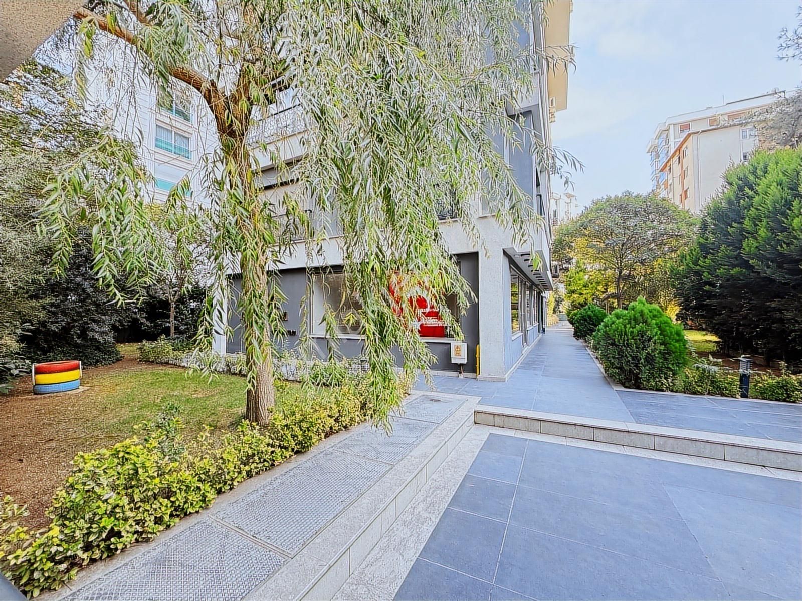 Suadiye'de 3+1 Net 95m2 Ebv Banyolu Havuzlu Site Özellikli Boş - Görsel 6