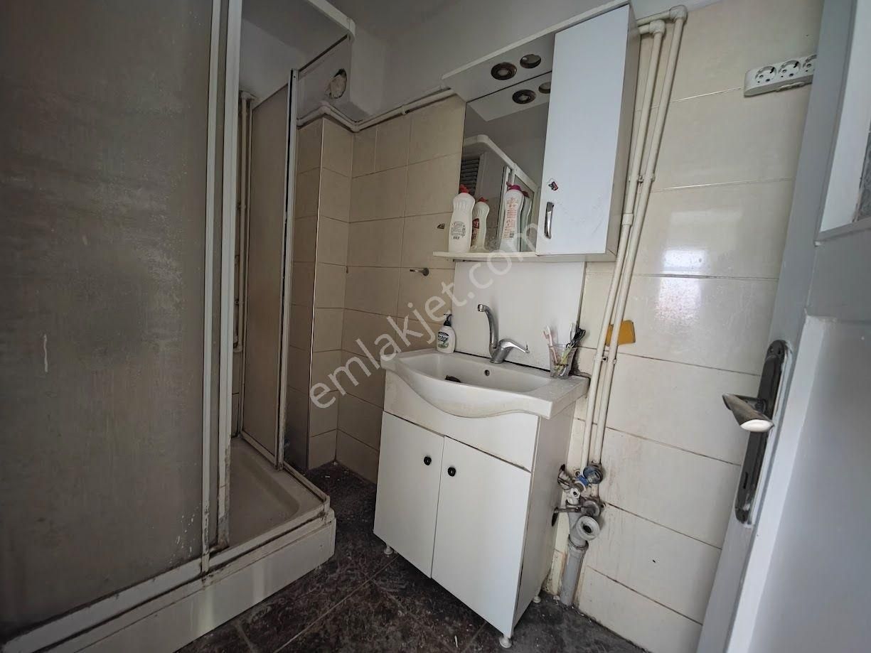 Yıldız Dan Metrobüse Yakın Kiralık 2+1 Ara Kat Daire Ahmet Yesevi Caddesi Üzerinde - Görsel 10