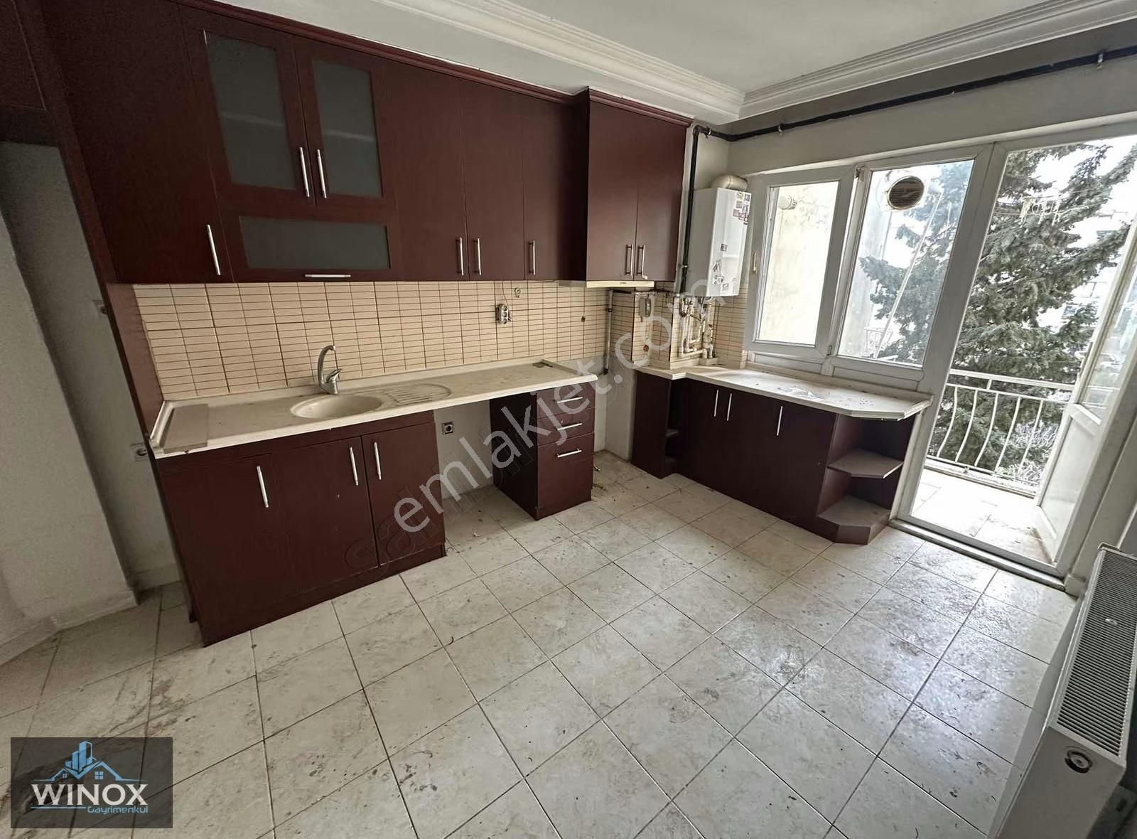 Kıbrısşehıtler Caddesi Üzerinde 2+1 Daire - Görsel 3