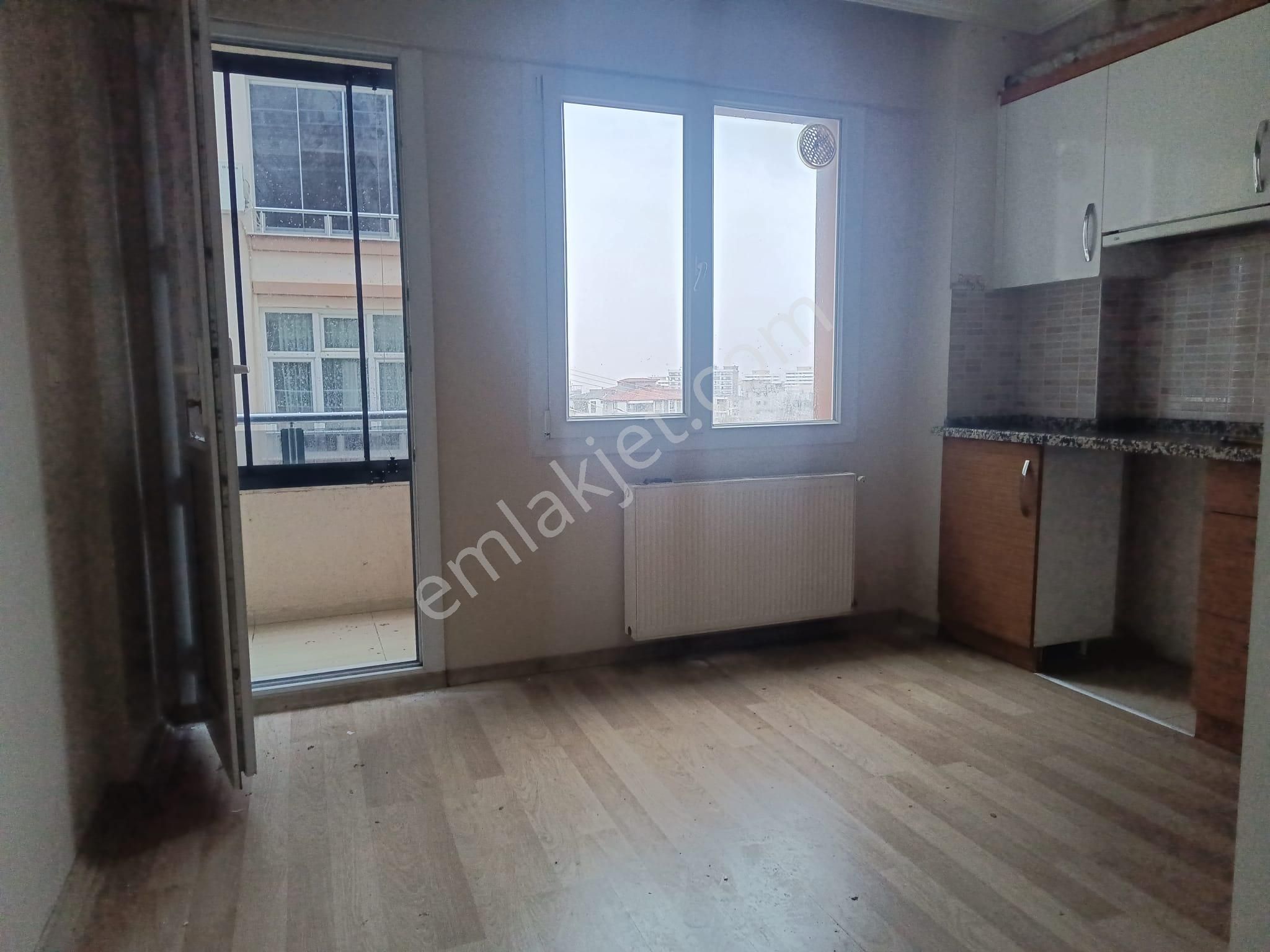 Buket Emlaktan 2+1 Kiralık Daire Doğalgazlı Ara Kat Asansörlü - Görsel 13