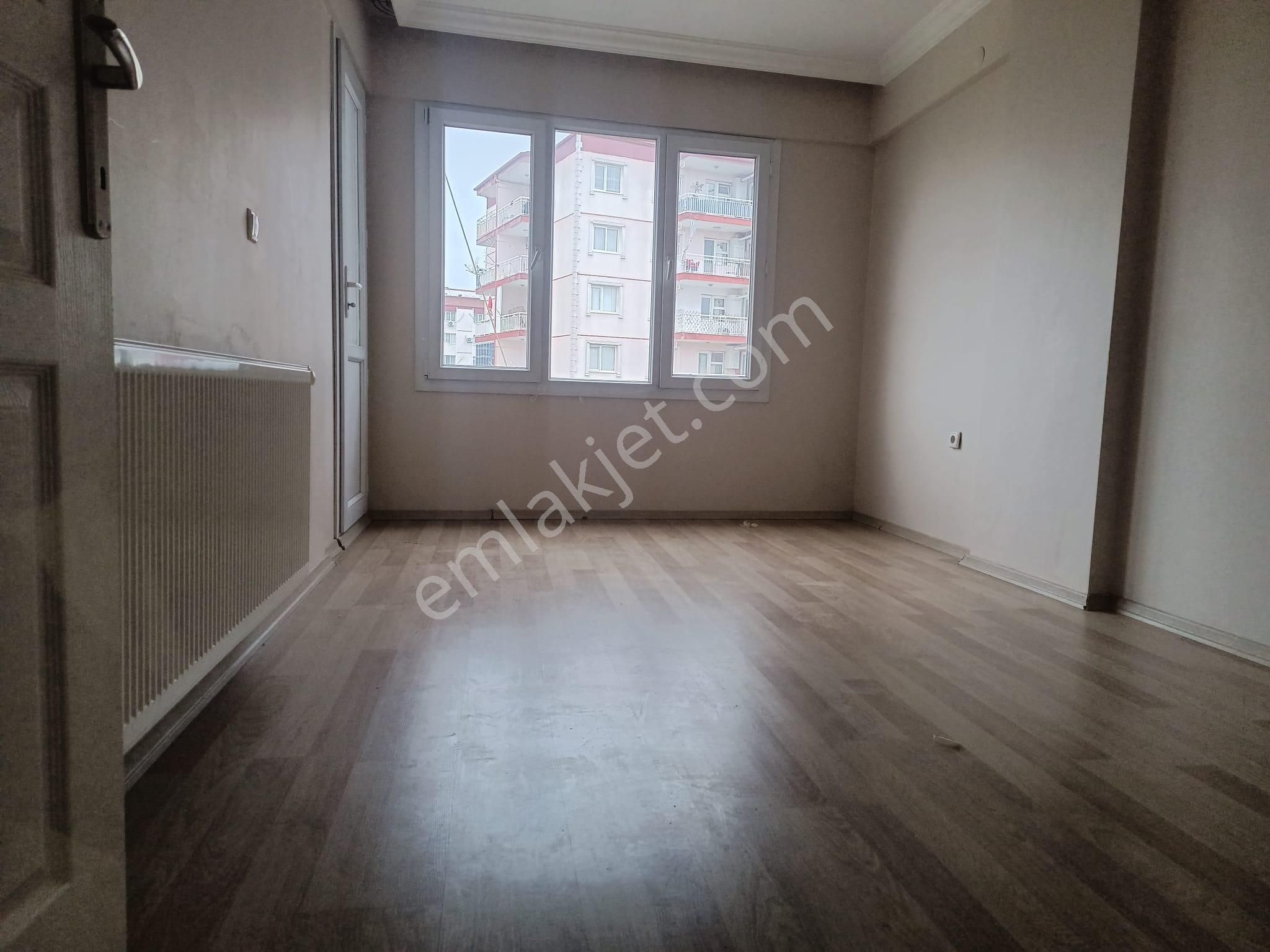 Buket Emlaktan 2+1 Kiralık Daire Doğalgazlı Ara Kat Asansörlü - Görsel 6
