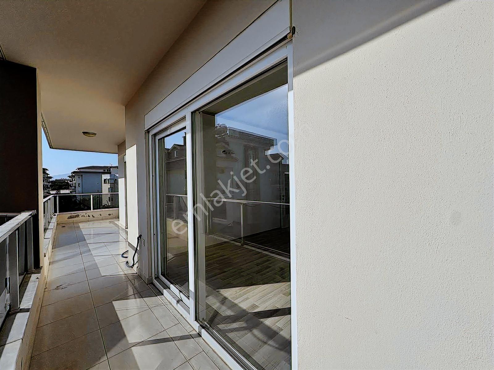 Alanya / Kestel Mh. Kiralık Daire 4+1 Ayrı Mutfak - Görsel 4