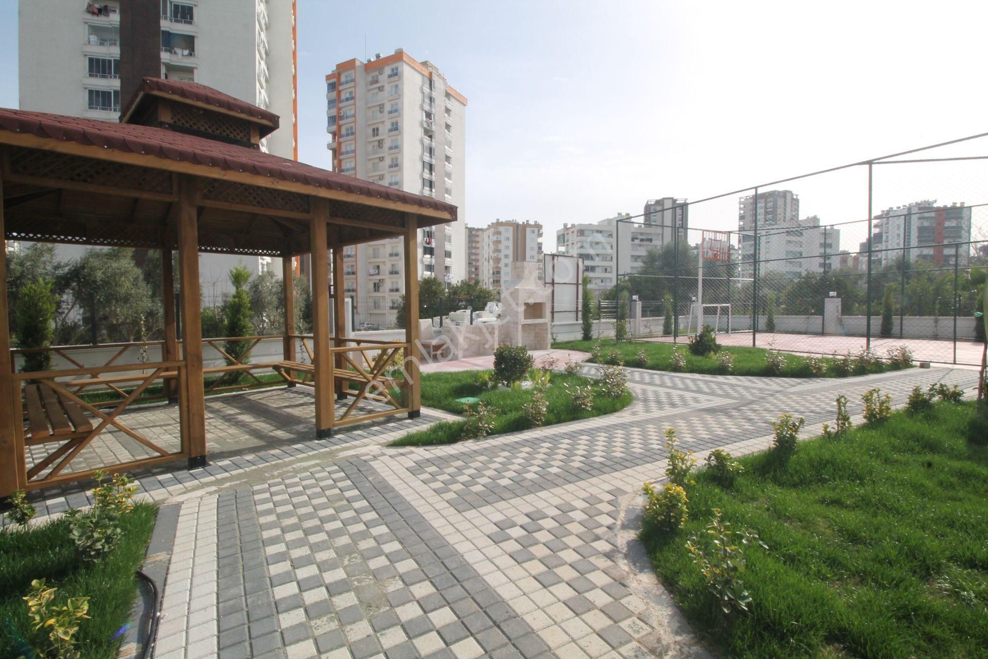 Retro’dan Mezitli’nin Yükselen Bölgesinde Yerinizi Ayıracağınız Lüks 3+1 - Görsel 17