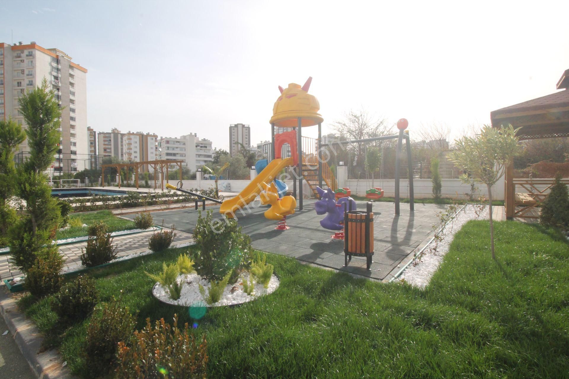 Retro’dan Mezitli’nin Yükselen Bölgesinde Yerinizi Ayıracağınız Lüks 3+1 - Görsel 15