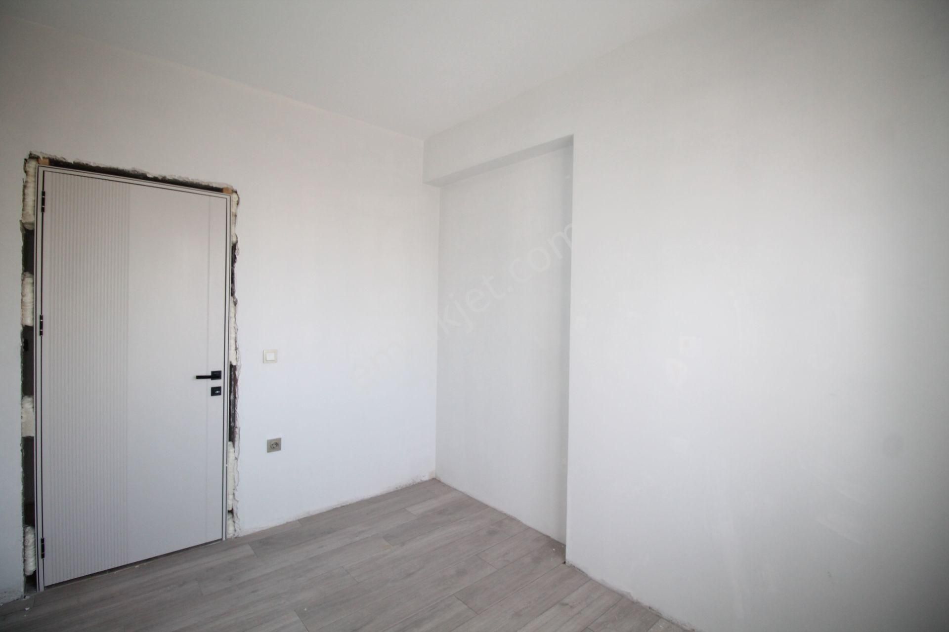 Retro’dan Mezitli’nin Yükselen Bölgesinde Yerinizi Ayıracağınız Lüks 3+1 - Görsel 8