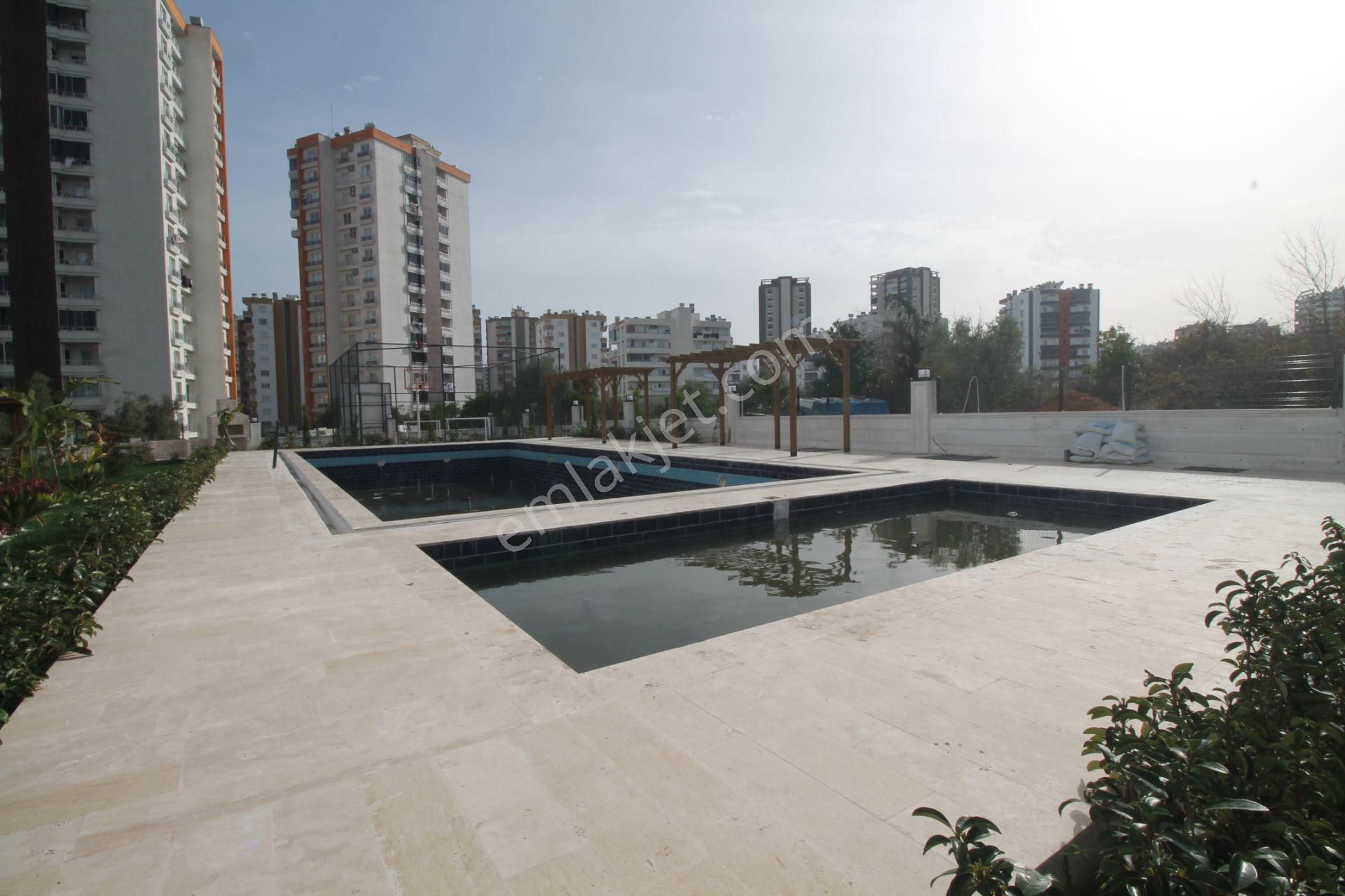 Retro’dan Mezitli’nin Yükselen Bölgesinde Yerinizi Ayıracağınız Lüks 3+1 - Görsel 16