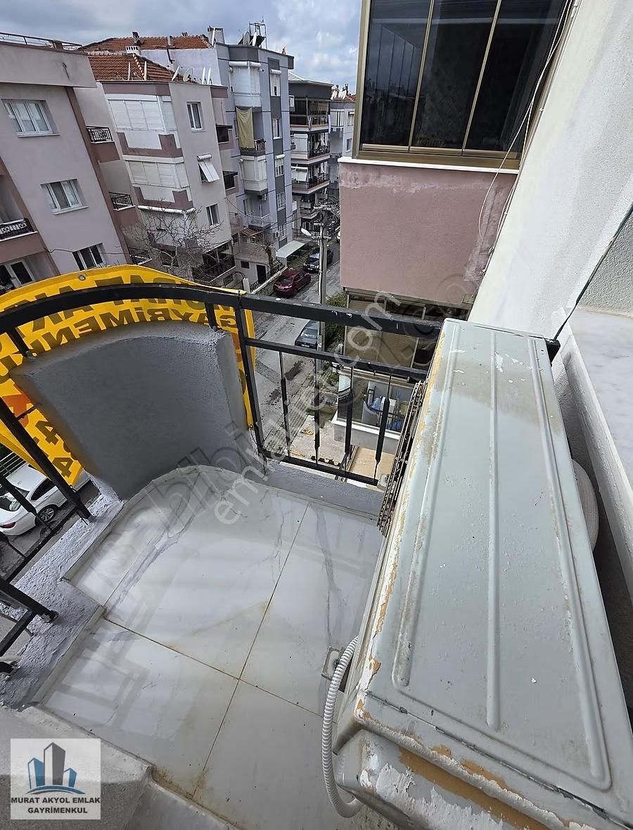 İşçievlerinde 3 Oda 1 Salon Full Yapılı Satılık Daire - Görsel 2