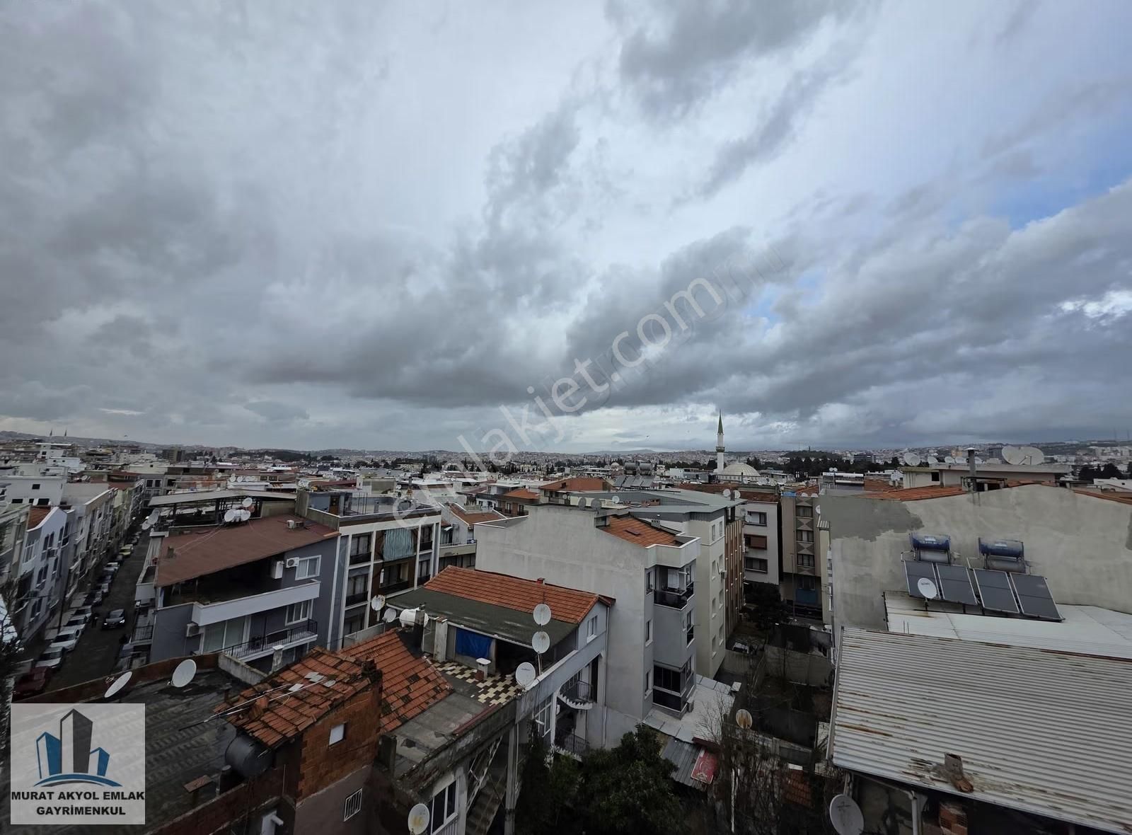 Buca Hasan Ağa Bahçesi Yakınında 1+1 Doğalgazlı Kiralık Daire - Görsel 13