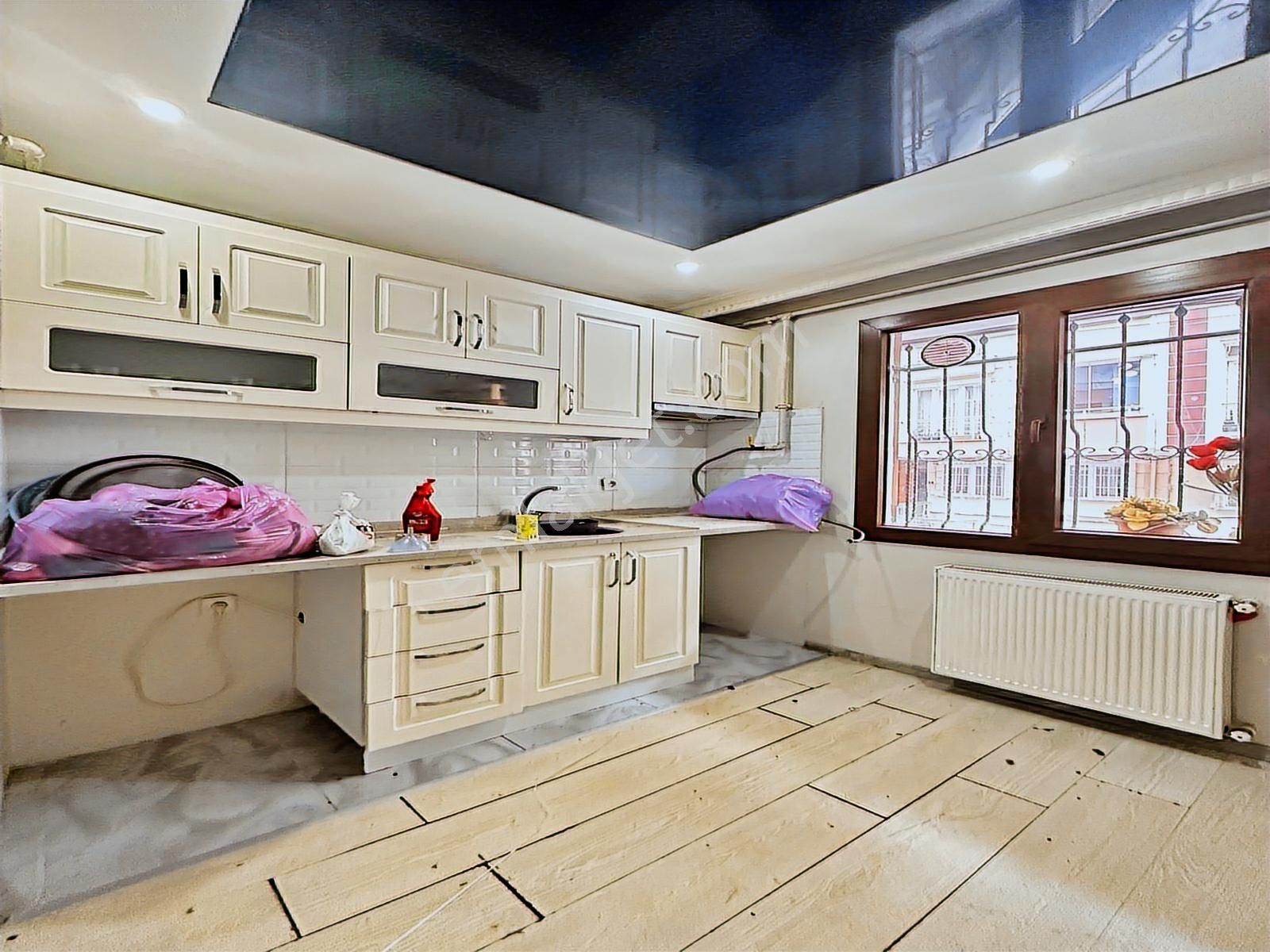 Konak Yapı'dan Metrobüse Yakın 2+1 Kiralık Daire - Görsel 18