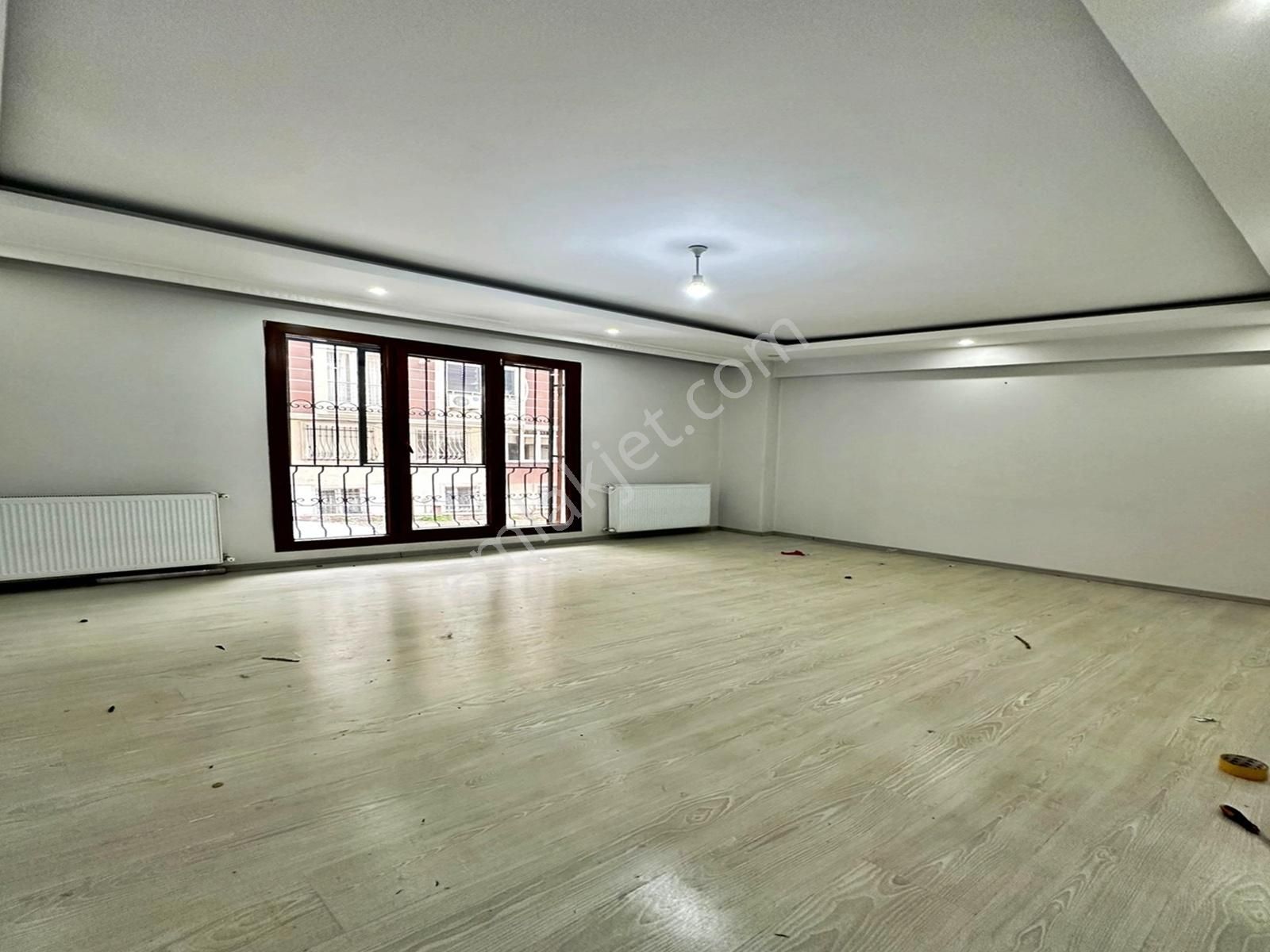 Konak Yapı'dan Metrobüse Yakın 2+1 Kiralık Daire - Görsel 17