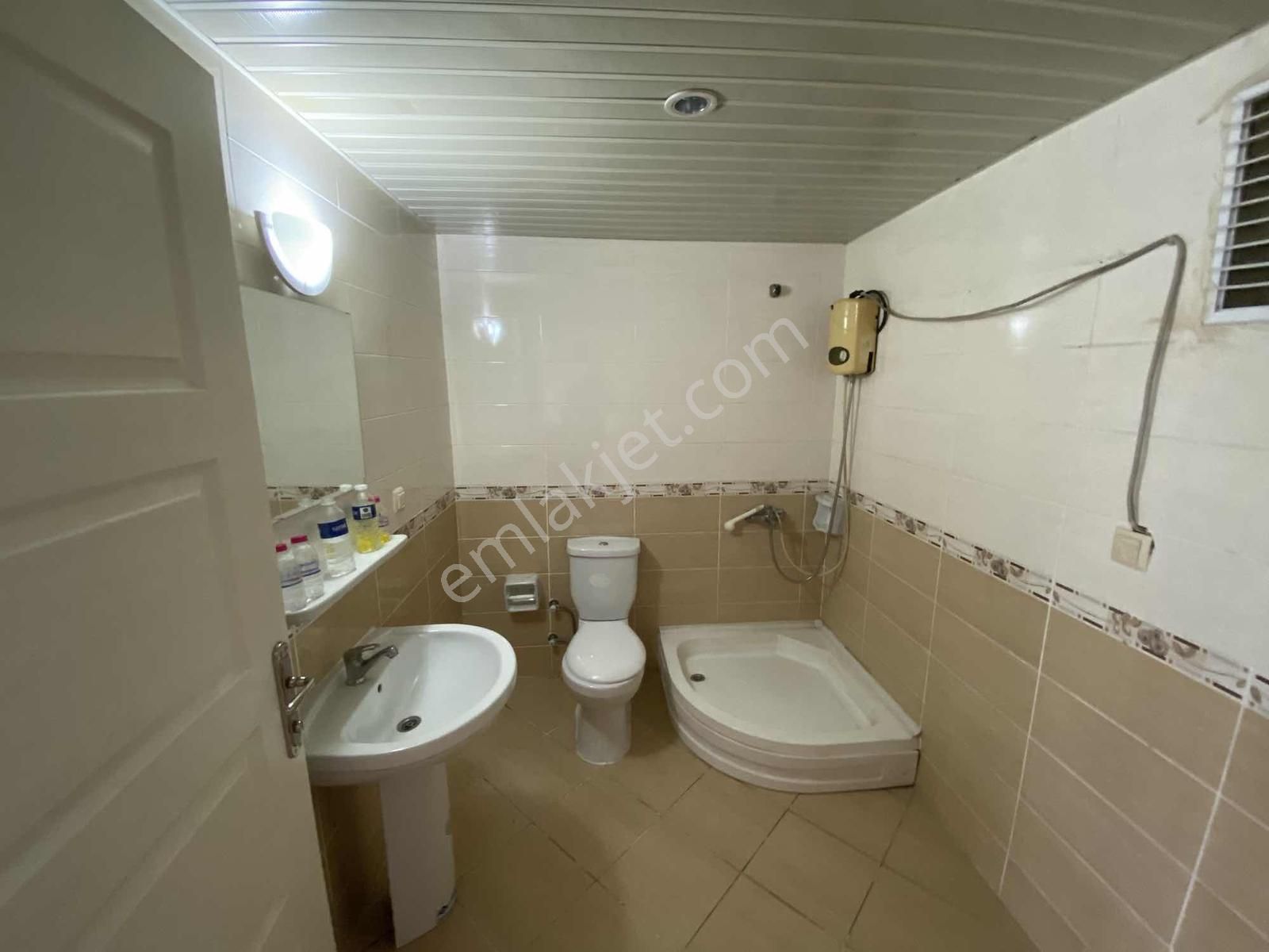 Akmanoğlu Emlak'tan Çavuşlar Satılık 1+1 Eşyalı Kiracılı Daire - Görsel 3