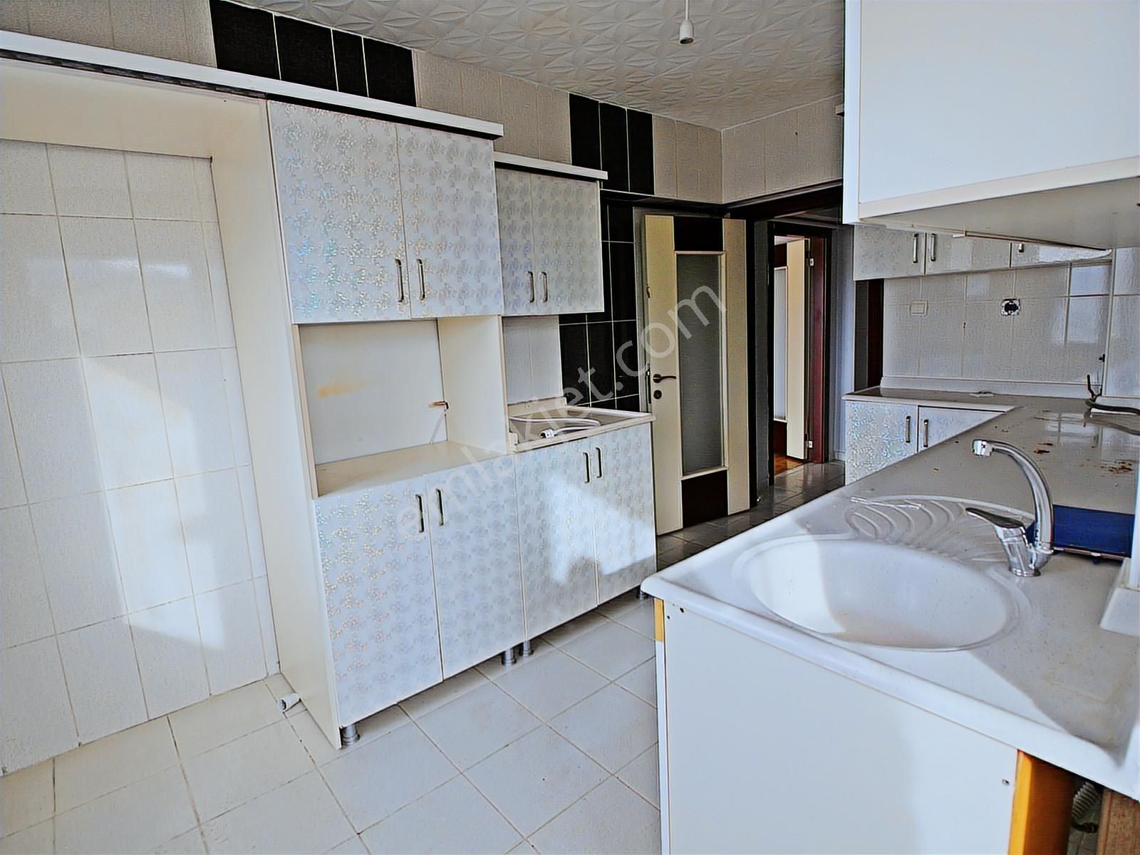 İstasyon Mh'de Şehir Manzaralı 3+1 Güney - Batı Cepheli Ara Kat - Görsel 22