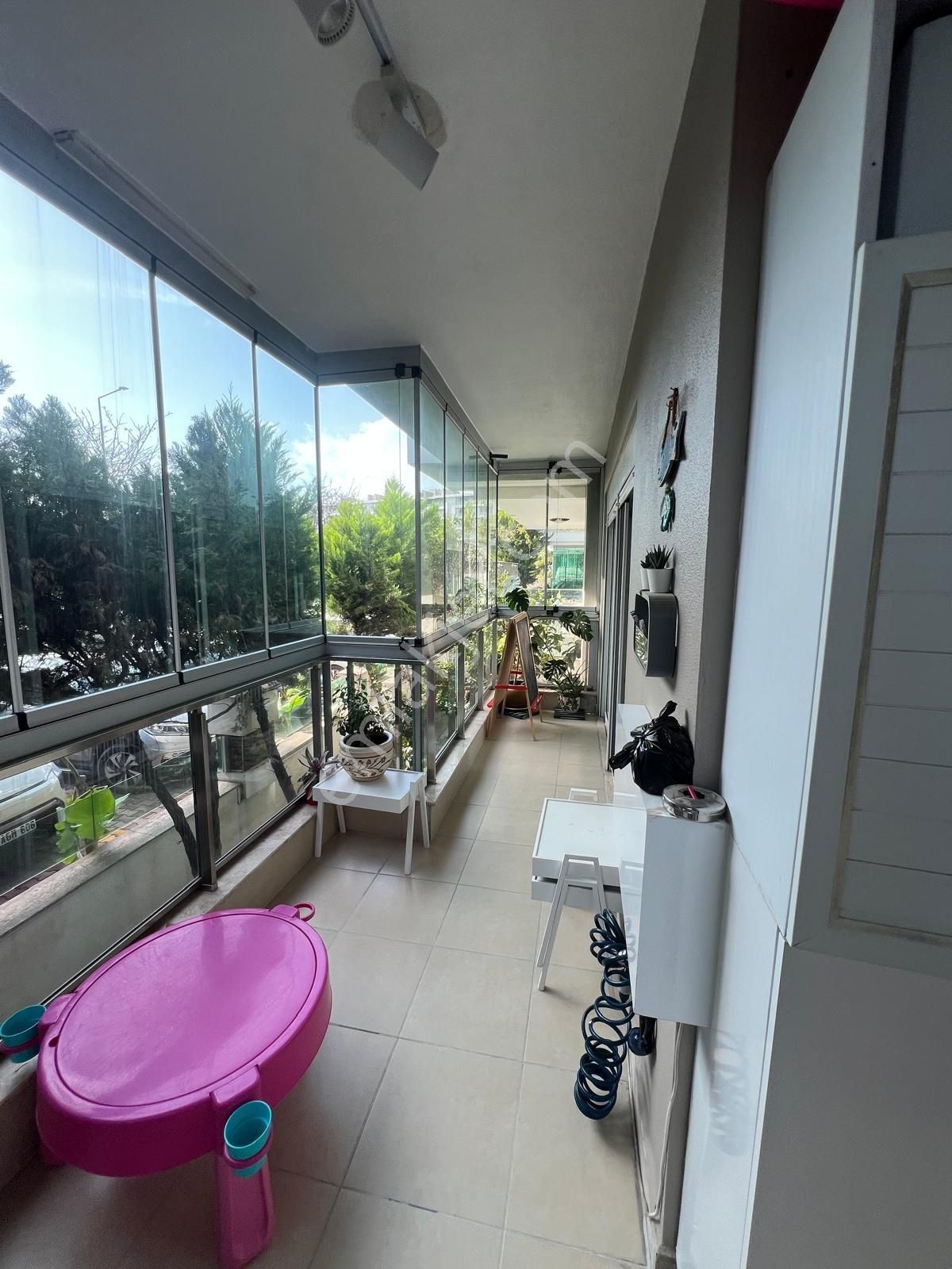 Gürsu 'da Casaba Karşısı Satılık Residence Konforunda 2+1 Daire - Görsel 3