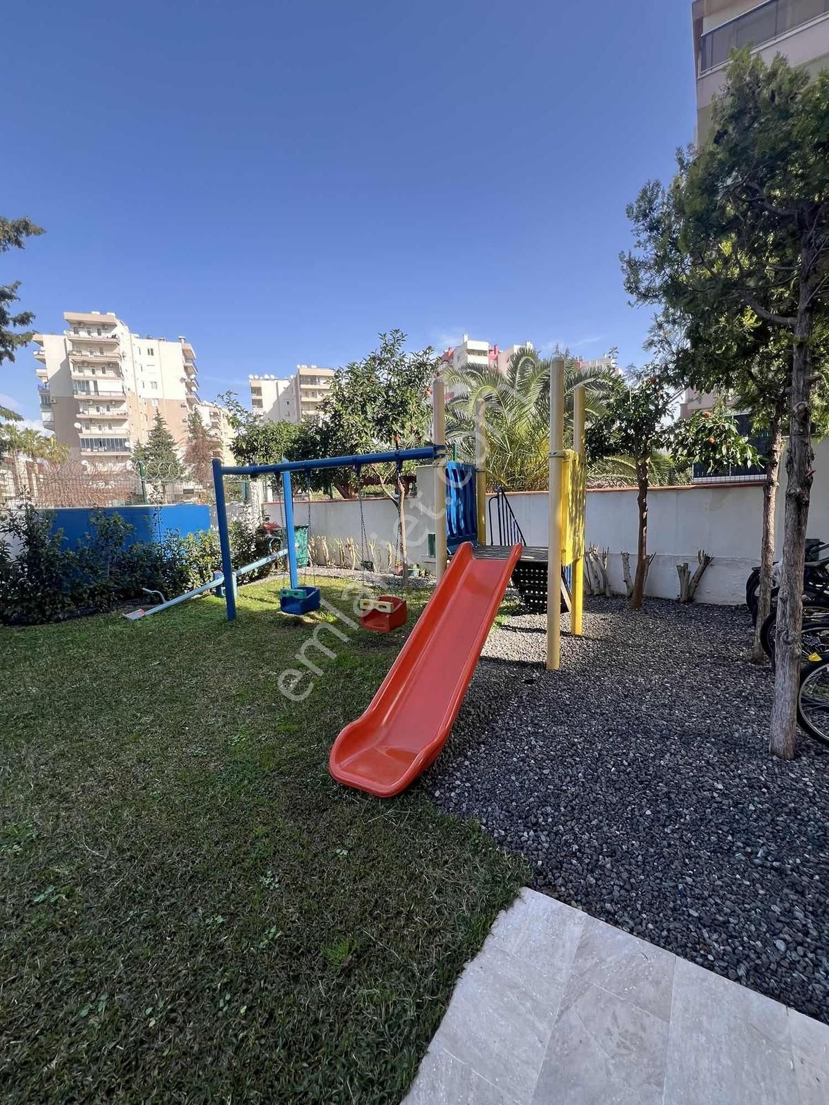 Gürsu 'da Casaba Karşısı Satılık Residence Konforunda 2+1 Daire - Görsel 4