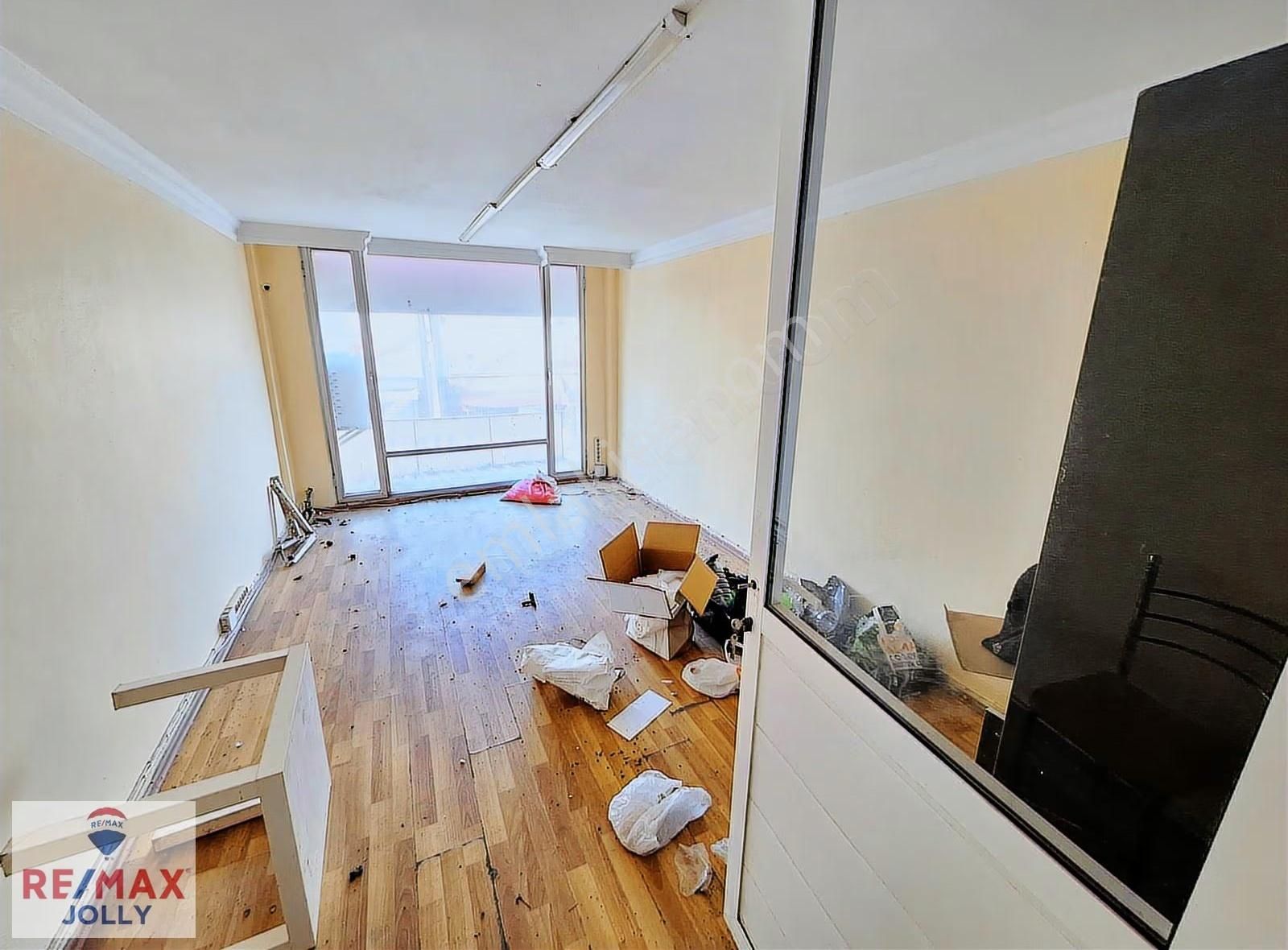 Yenişehir Gıda Çarşısı Kiralık Dükkan Gıdaya Uyg. Soğuk H.deposu - Görsel 4