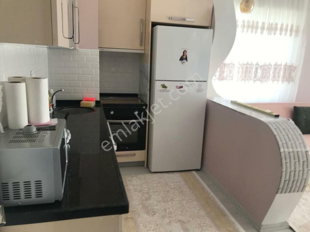 Güven Emlak Tan Şafak Rezidans Da Eşyasız Ara Kat 2+1 Daire - Görsel 12