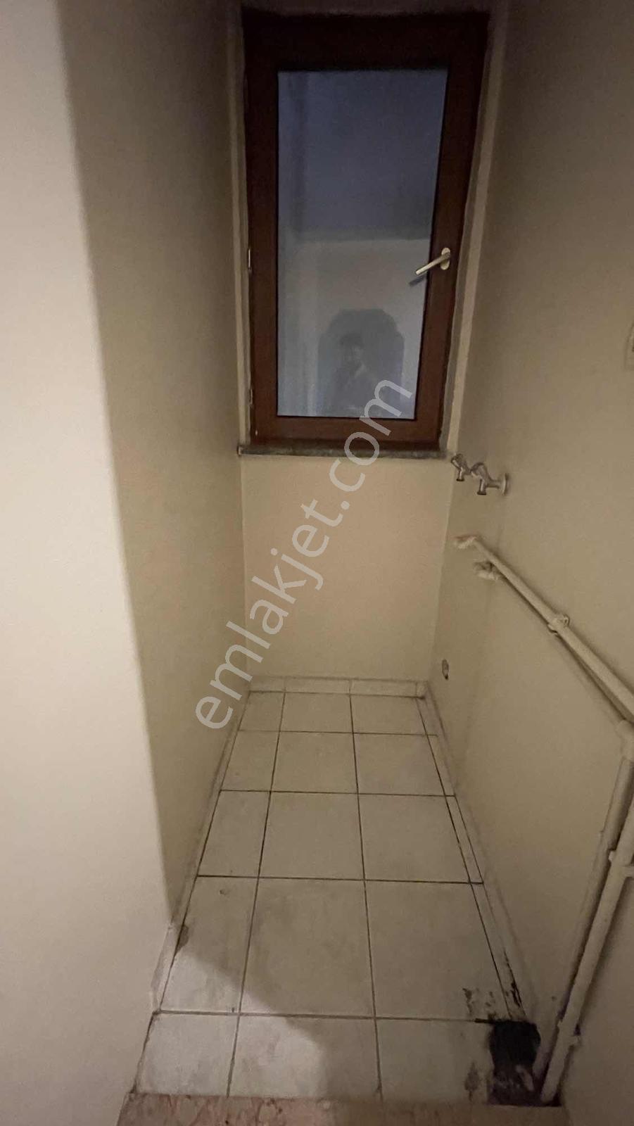 İnegöl Merkezde Kiralık 3+1 160m Cadde Üstü Arakat Daire - Görsel 8