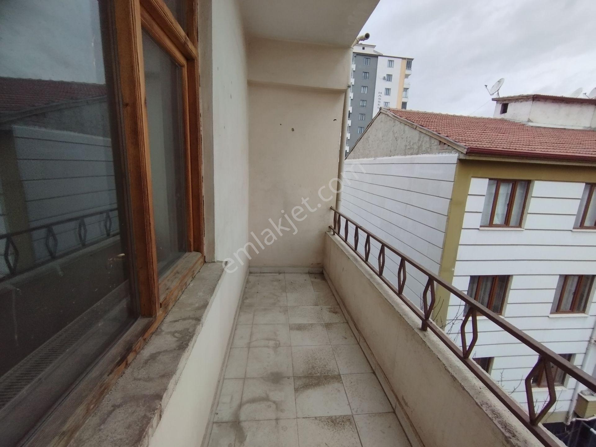 Alihan G.m.den Kırklar Mah.de Alirıza Septioğlu Cad.de Asansörlü 3+1 Satılık Daire - Görsel 14