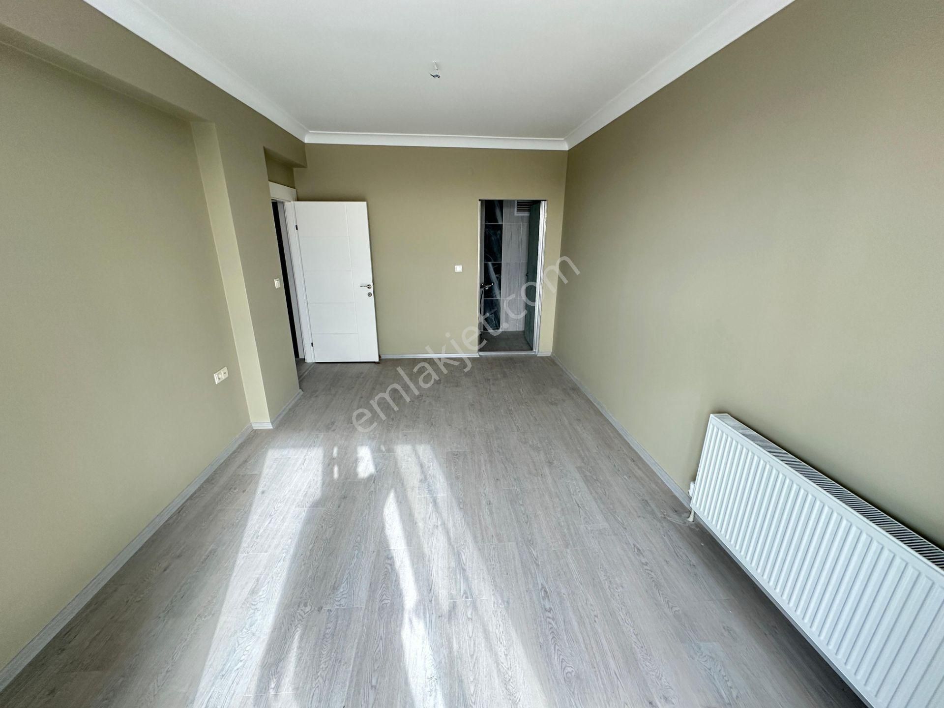 Özçelikler'den Site İçinde Ankara Manzaralı 3,5+1 Kiralık Daire - Görsel 6