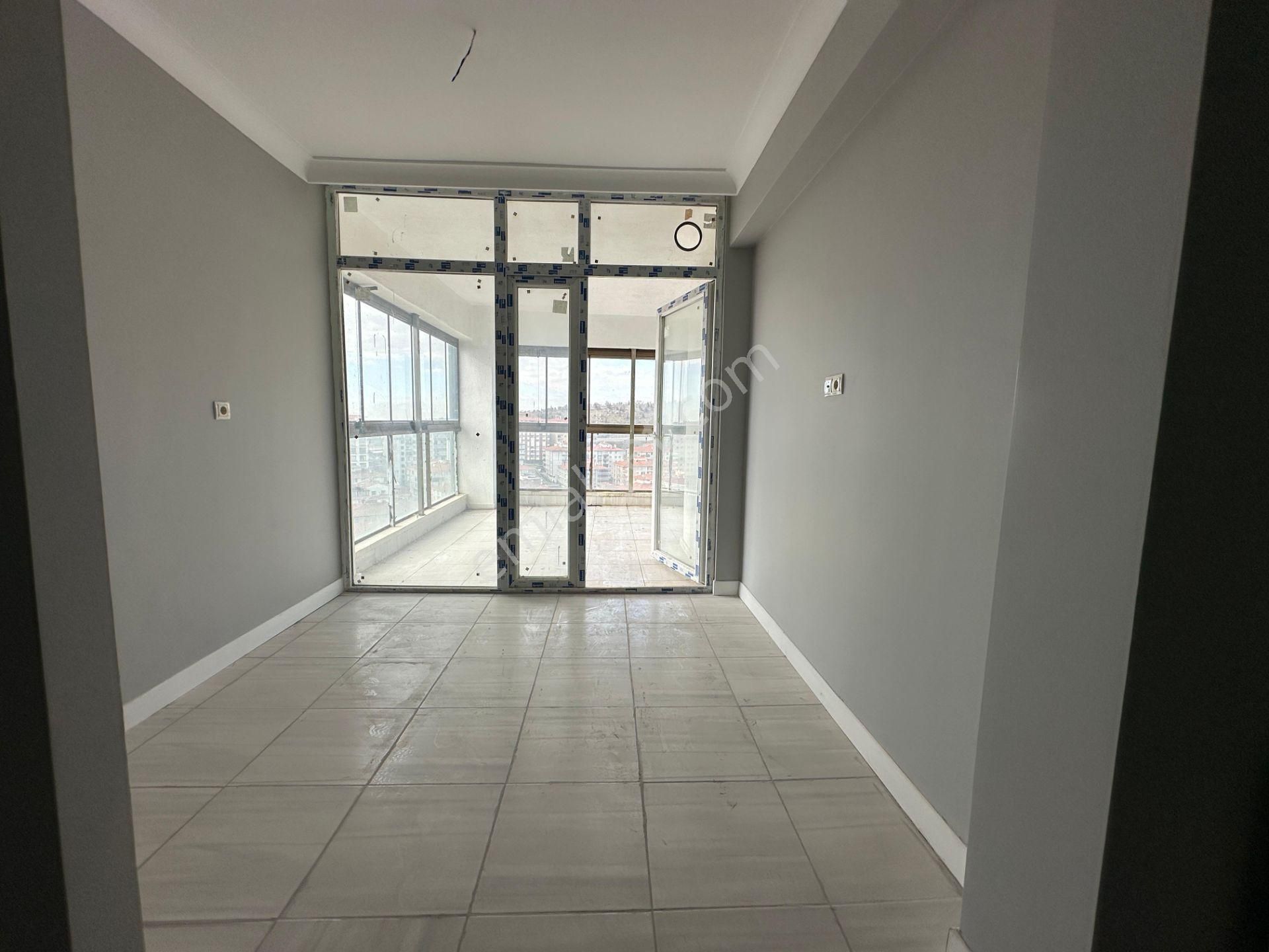 Özçelikler'den Site İçinde Ankara Manzaralı 3,5+1 Kiralık Daire - Görsel 5