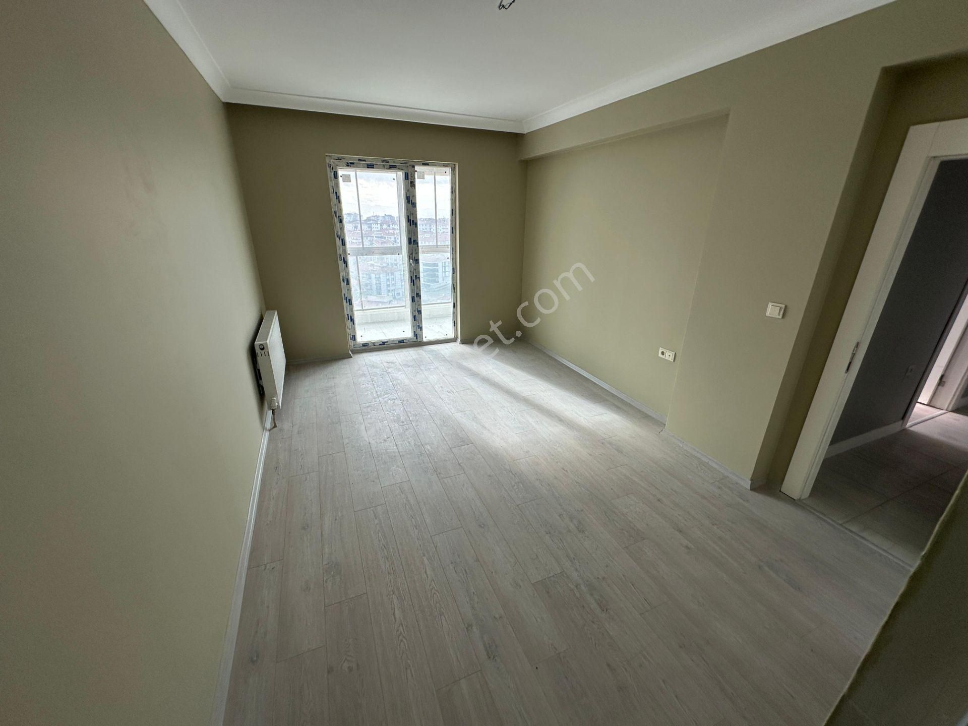 Özçelikler'den Site İçinde Ankara Manzaralı 3,5+1 Kiralık Daire - Görsel 24