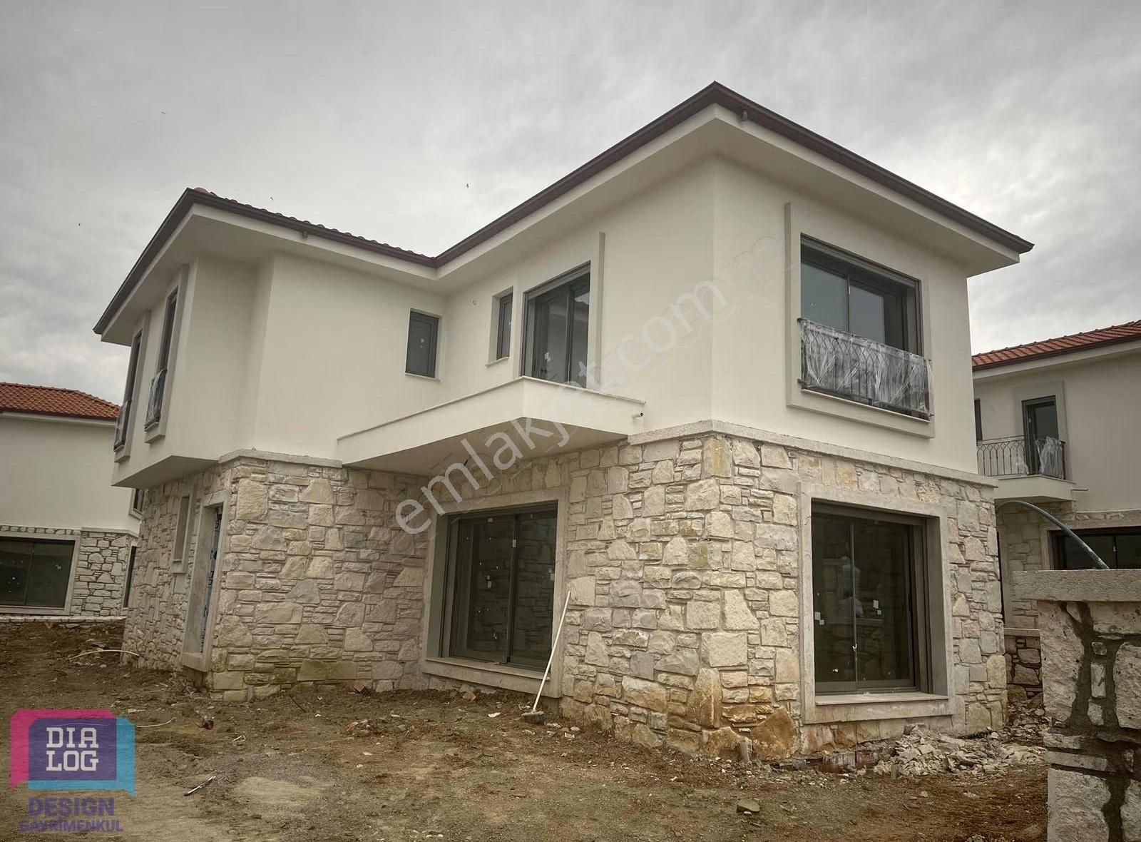 Seferıhısarda Doğanın İçinde Satılık Villa - Görsel 19