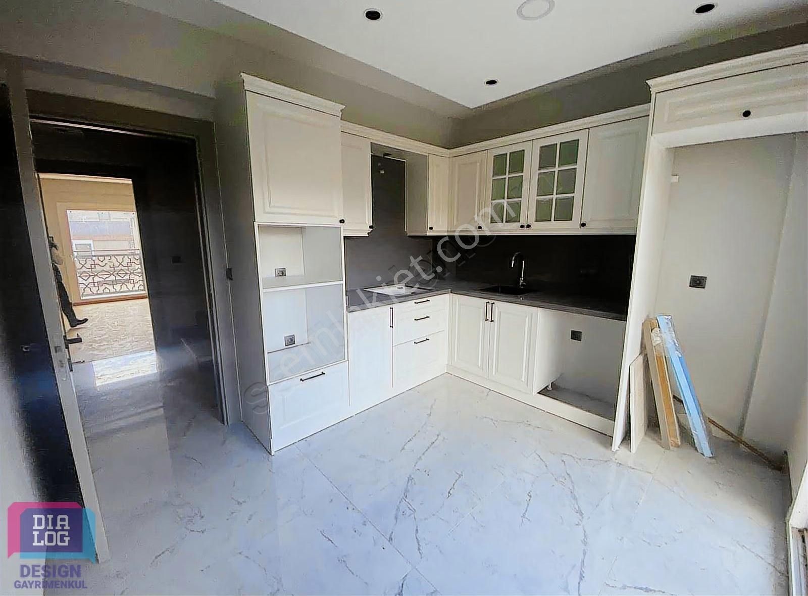 Çandarlı'da Deniz Manzaralı 3+1 Triplex Villa - Görsel 6