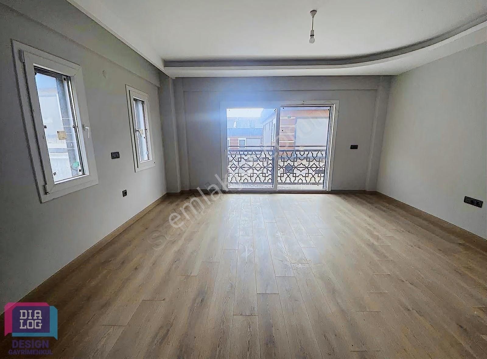 Çandarlı'da Deniz Manzaralı 3+1 Triplex Villa - Görsel 3