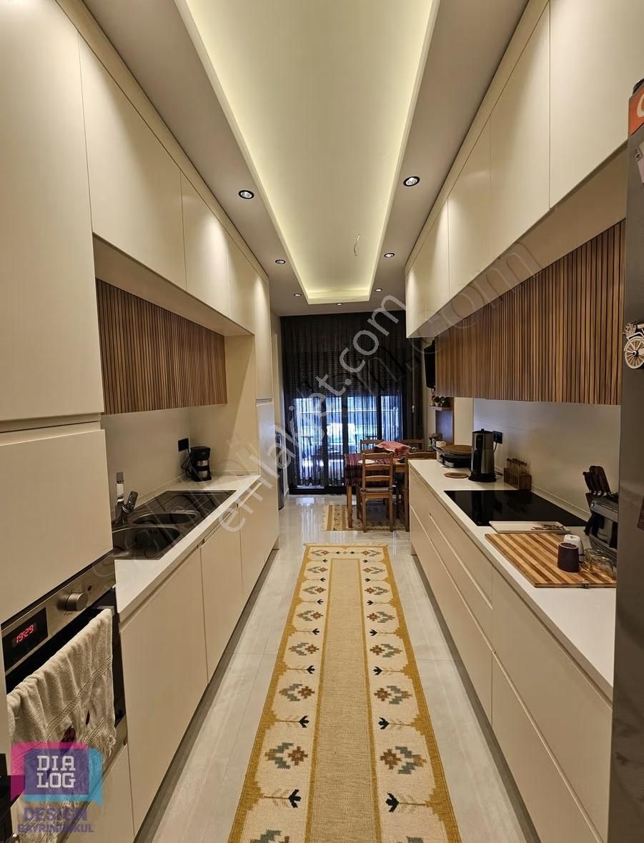 Ulukent Bediha Hanım Sitesi'nde Havuz Cepheli 3+1 Köşe Daire - Görsel 5