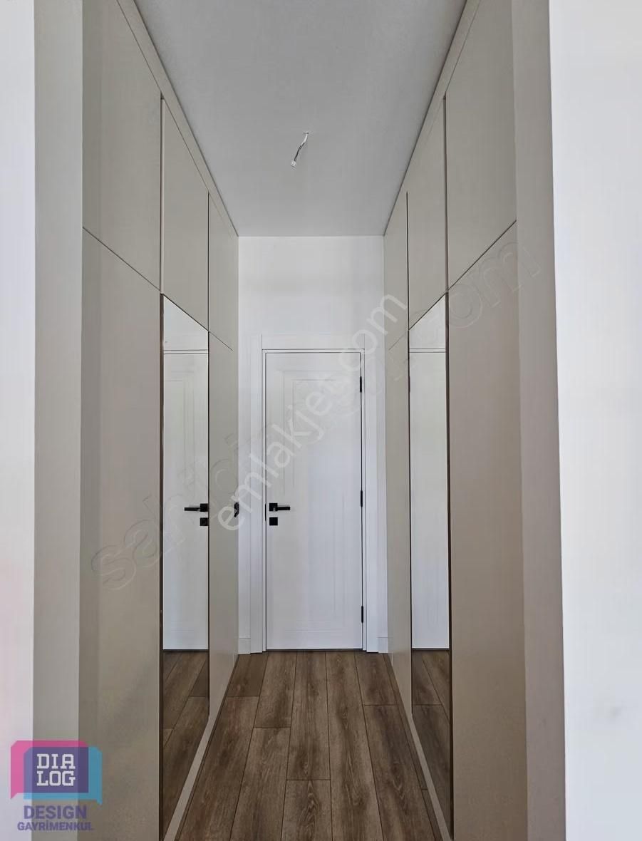 Ulukent Bediha Hanım Sitesi'nde Havuz Cepheli 3+1 Köşe Daire - Görsel 21