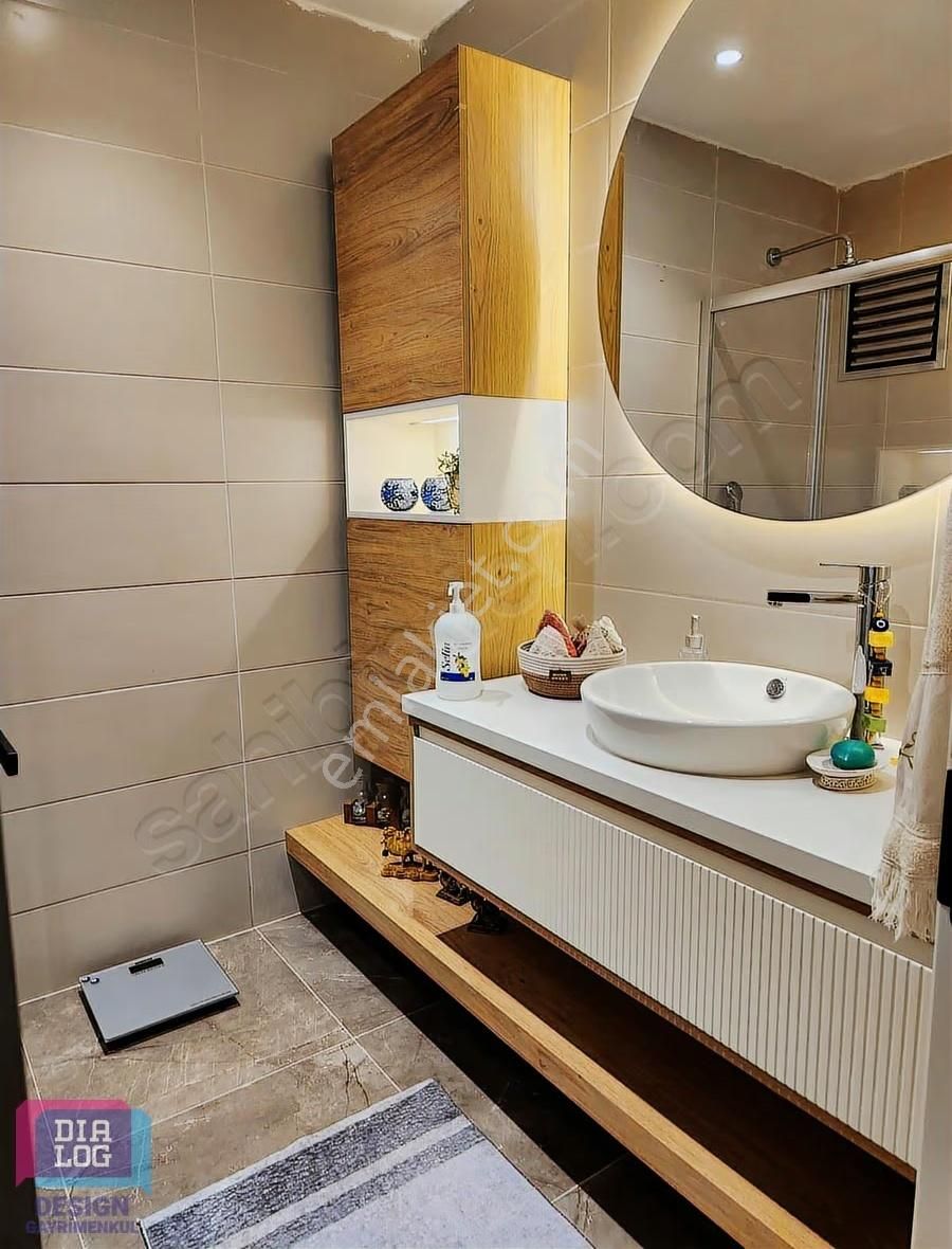Ulukent Bediha Hanım Sitesi'nde Havuz Cepheli 3+1 Köşe Daire - Görsel 20