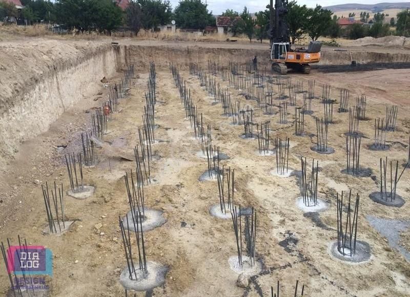 Ulukent Bediha Hanım Sitesi'nde Havuz Cepheli 3+1 Köşe Daire - Görsel 24