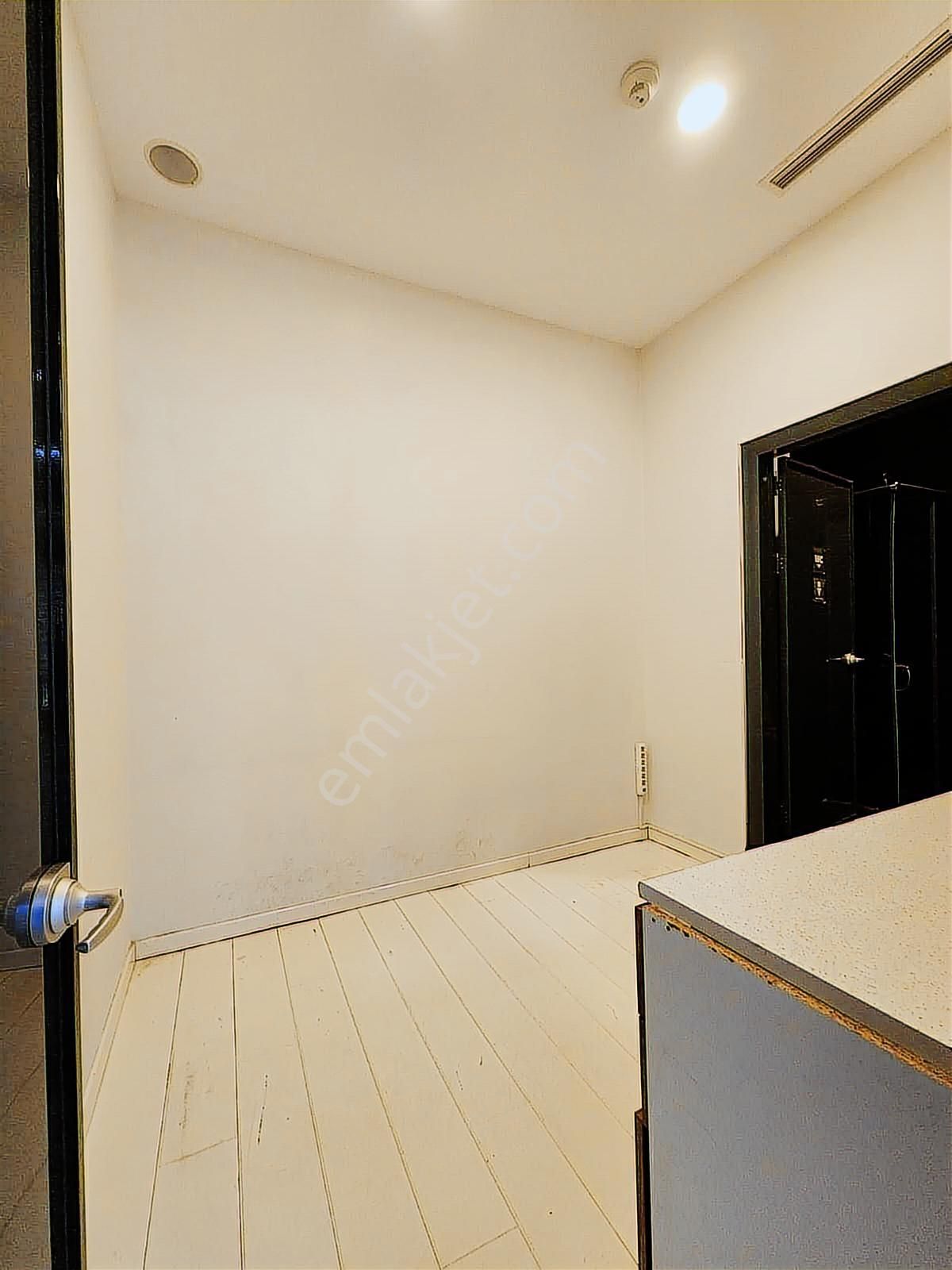 Nish İstanbul'da Giriş Katı 458 M2 Kapalı Alanlı Satılık Ofis - Görsel 26