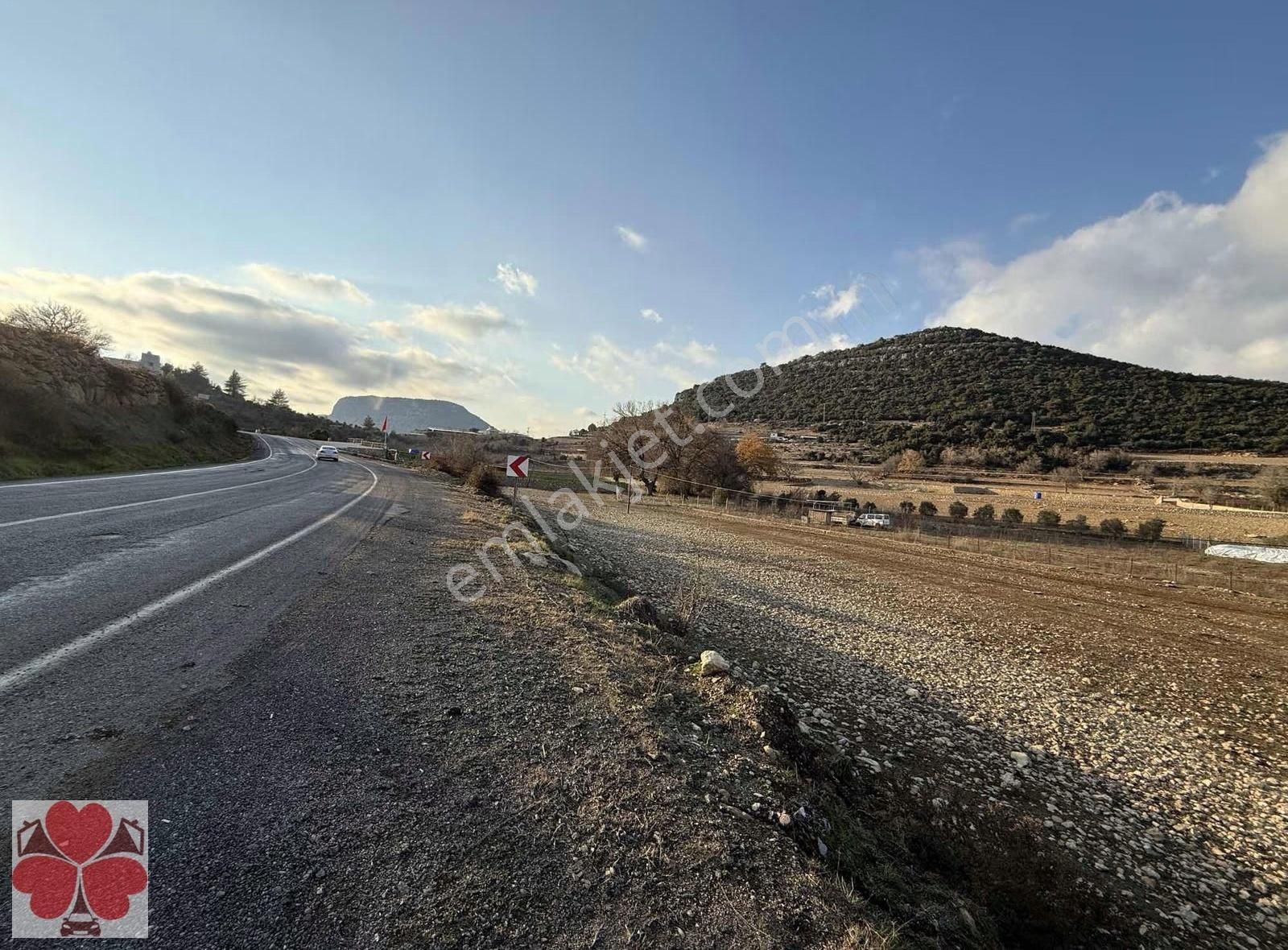 Emsalsiz !!! Anayol Üstü! Ticari Arsa !! Kerimler'de 6.671 M2 - Görsel 20