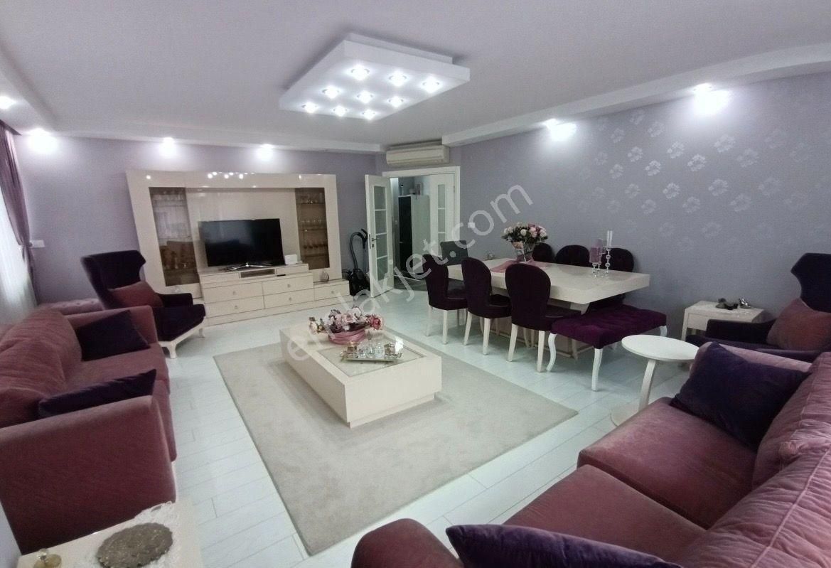 Sahibinden Şişli'nin Kalbinde 190m² Teraslı Lüks Çatı Dubleksi - Görsel 2