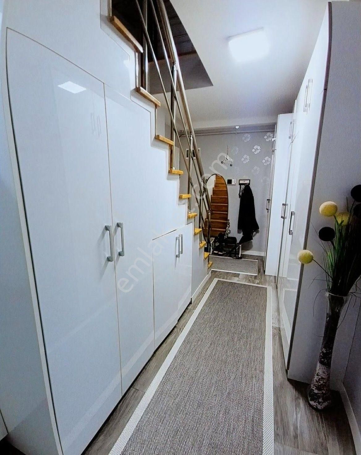 Sahibinden Şişli'nin Kalbinde 190m² Teraslı Lüks Çatı Dubleksi - Görsel 11