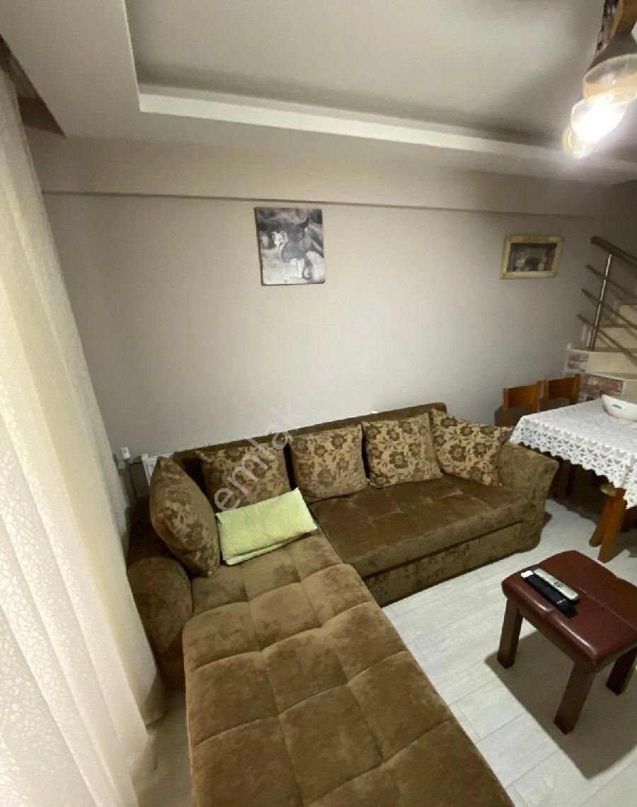 2+1 Dubleks Satılık.balkonlu Benzeri Yok Sadece 2 Katlı. - Görsel 7