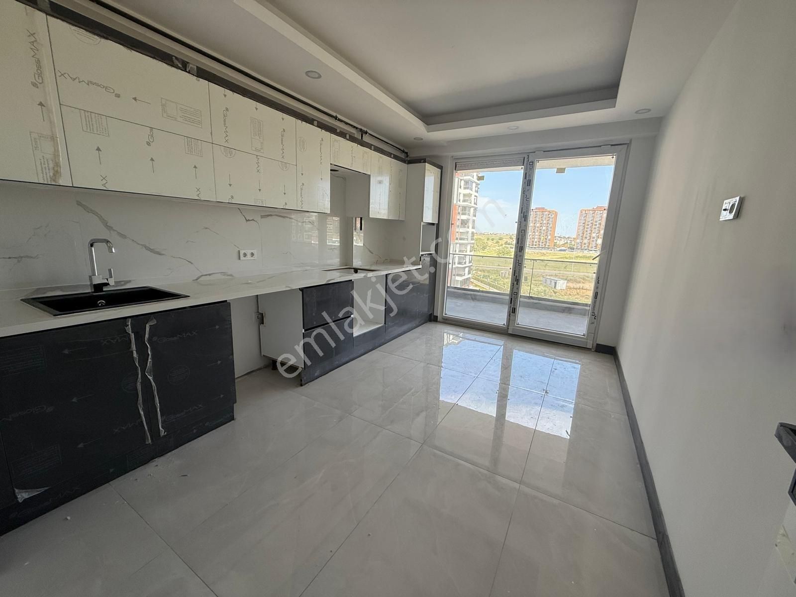 Turyap Hürriyetten İzsiz Towers Da 7.kat 3+1 Kiralık Daire - Görsel 22