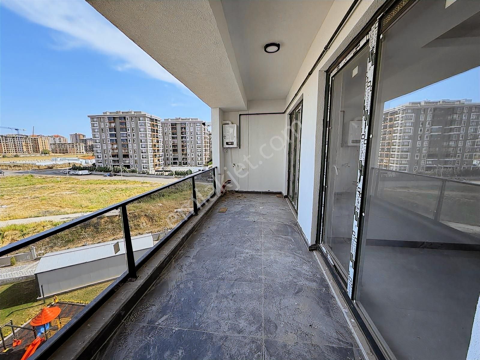 Turyap Hürriyetten İzsiz Towers Da 7.kat 3+1 Kiralık Daire - Görsel 27