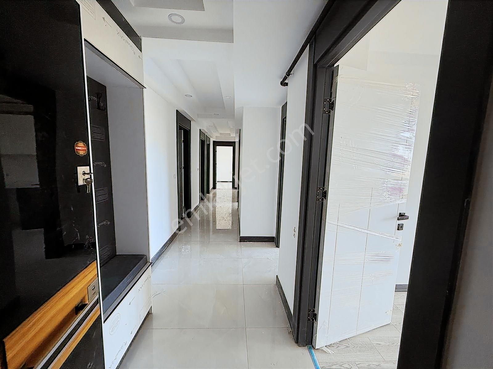 Turyap Hürriyetten İzsiz Towers Da 7.kat 3+1 Kiralık Daire - Görsel 25